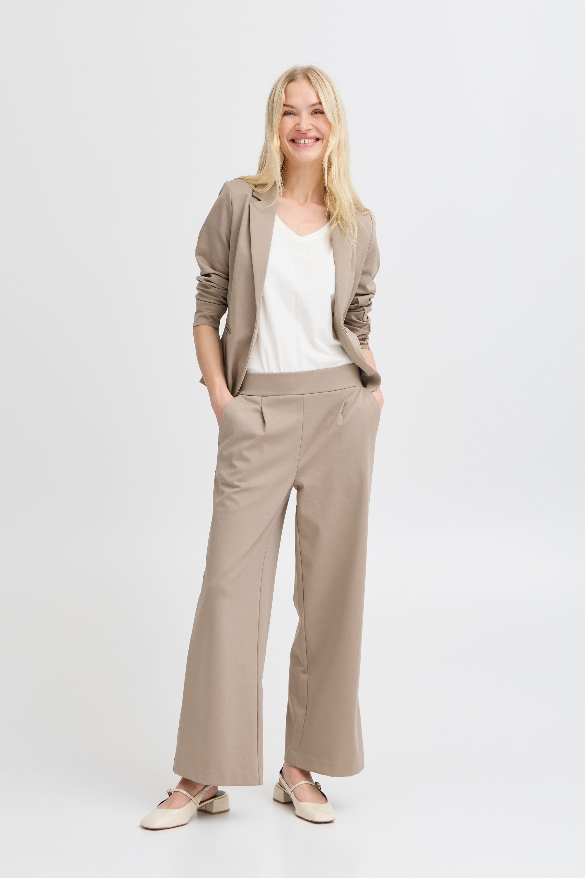 b.young Jogginghose »Jogginghose BYRIZETTA WIDE PANTS CROPPED«