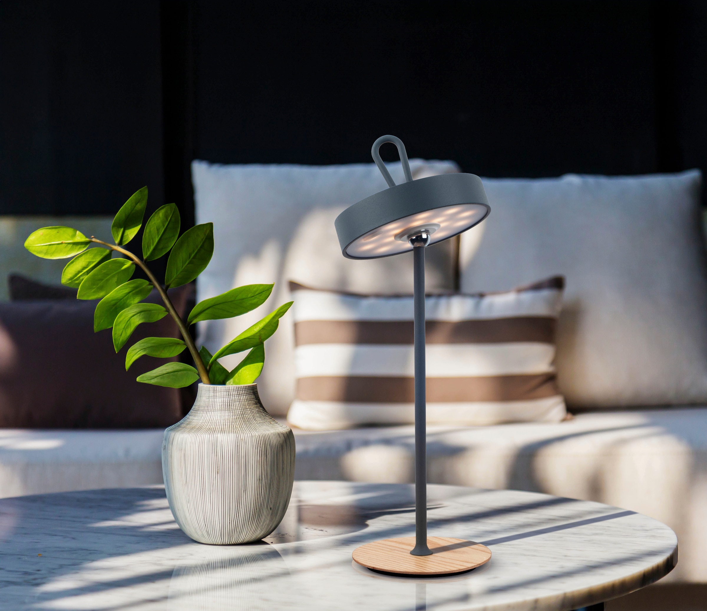 my home LED Tischleuchte »Charmont mit Holzfuß, abnehmbares Kopfteil als Hängeleuchte verwendbar«, 1 flammig, Leuchtmittel LED-Modul | LED fest integriert, aufladbar, inkl Akku + USB Kabel, Kopfteil magnetisch, abnehmbar, Holz