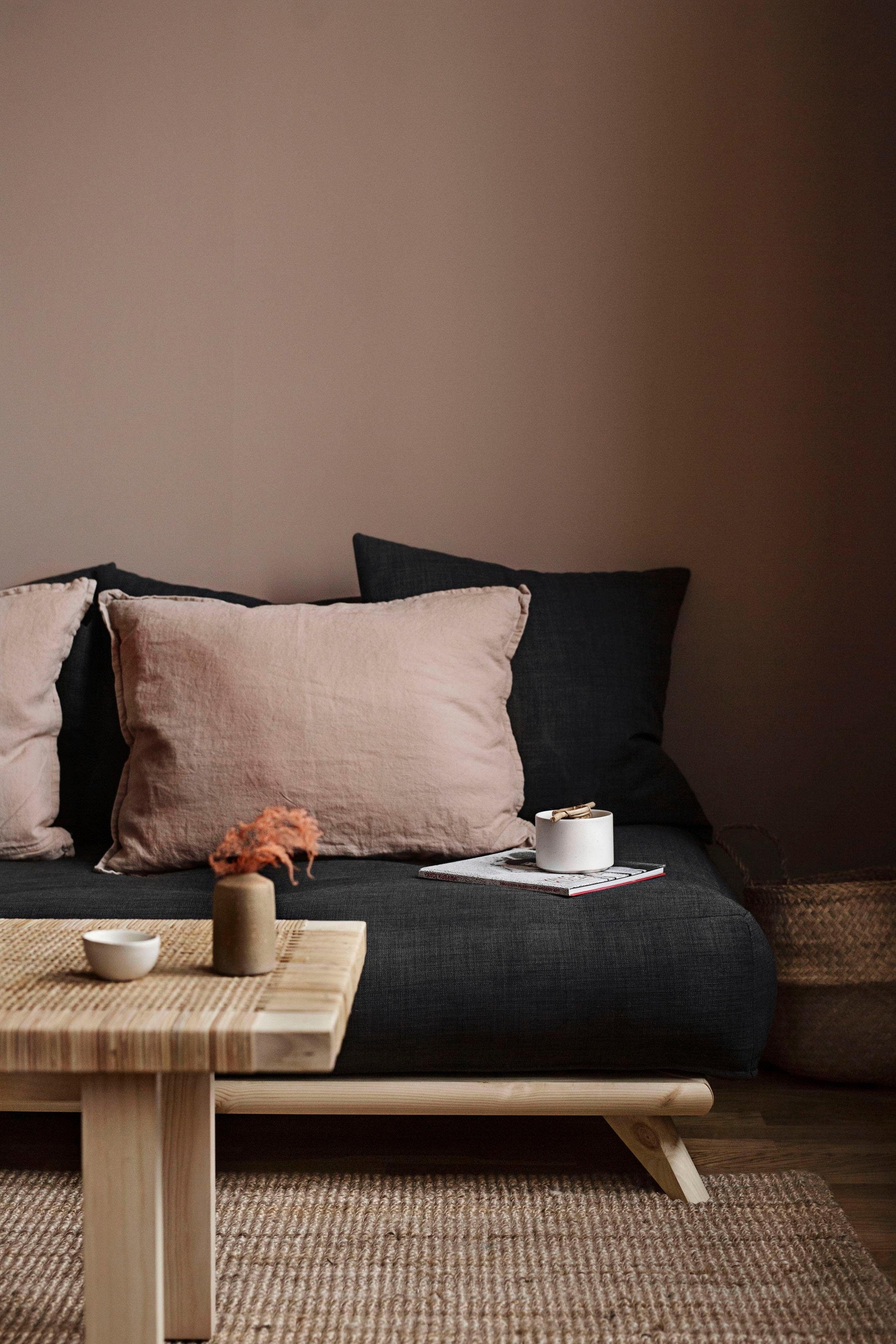 Karup Design Daybett »Senza, Sofa, mit Futonmatratze, minimalistisch, massives Kiefernholz« Handgefertigt, skandinavisches Design, vielseitig, schlichter Stil