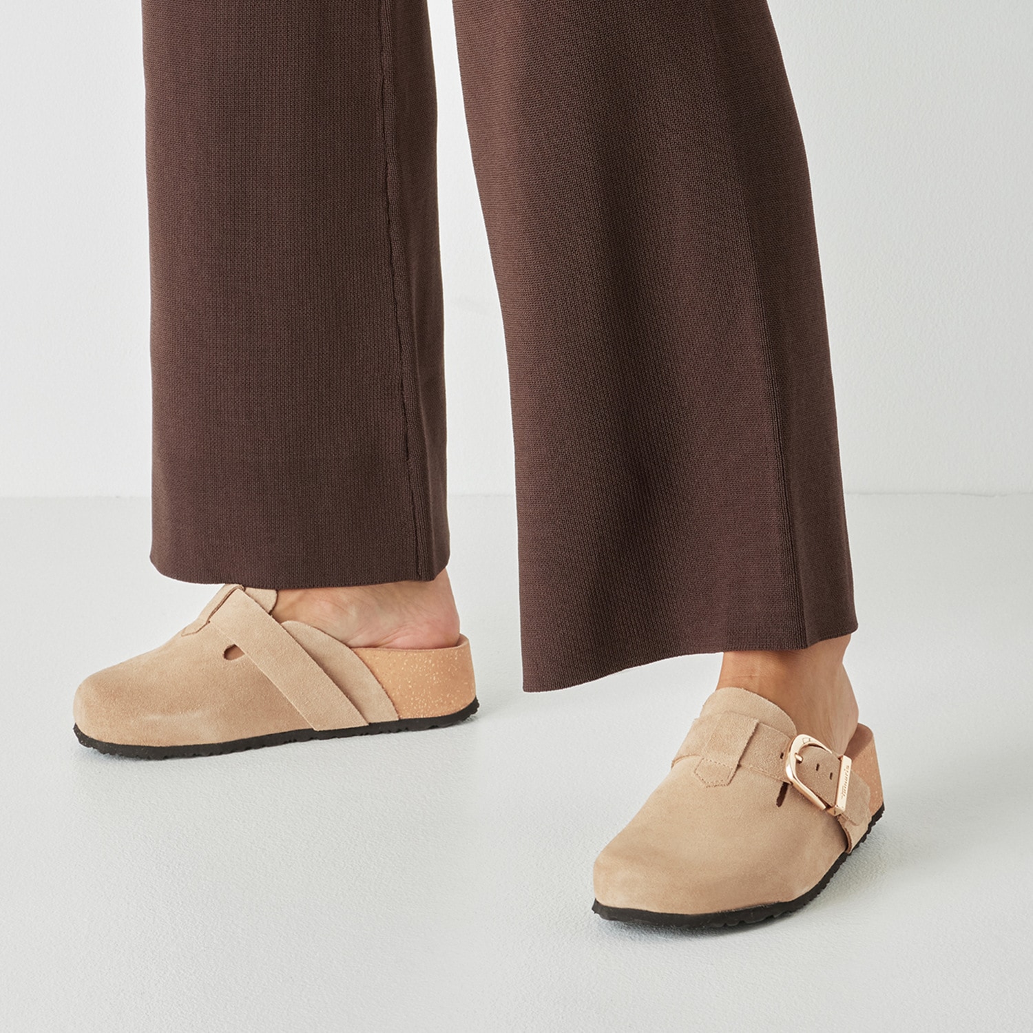 Tamaris Clog  Clog, Hausschuh, Flat mit verstellbarer Schnalle