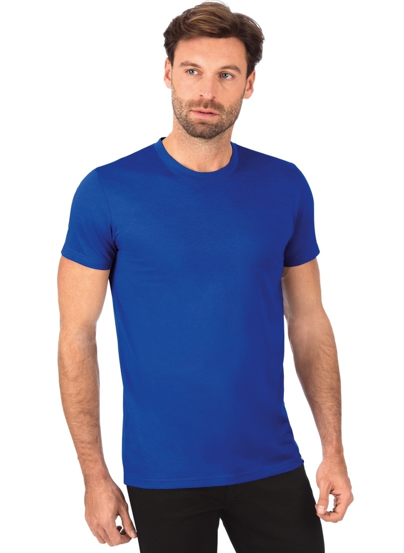 Trigema T-Shirt »TRIGEMA Slim aus DELUXE bei Baumwolle« T-Shirt Fit