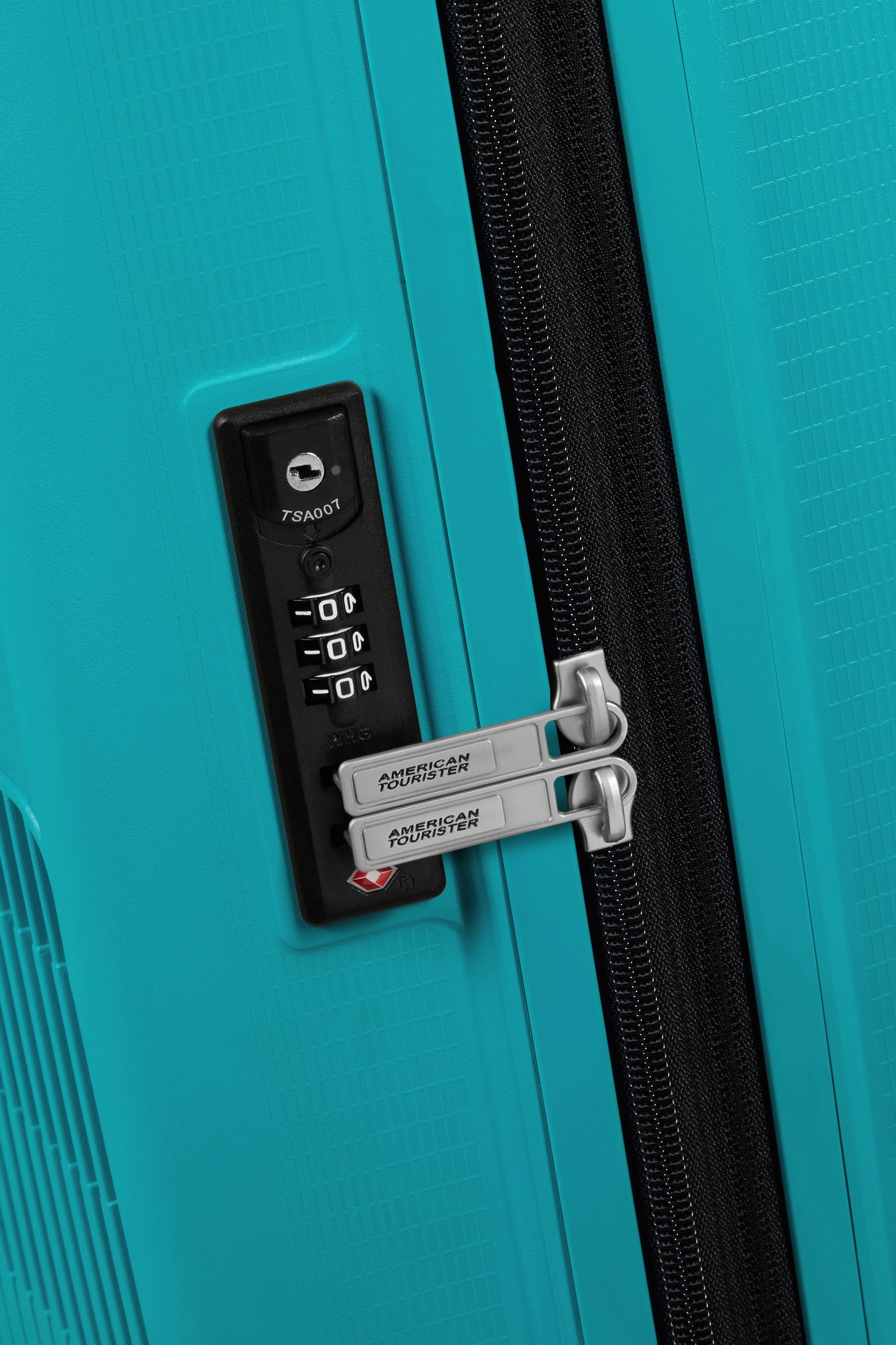 American Tourister® Hartschalen-Trolley »AEROSTEP, in verschiedenen Farben und Größen«, 4 Rollen, Reisekoffer Hartschalenkoffer Koffer für Flugreisen TSA-Zahlenschloss