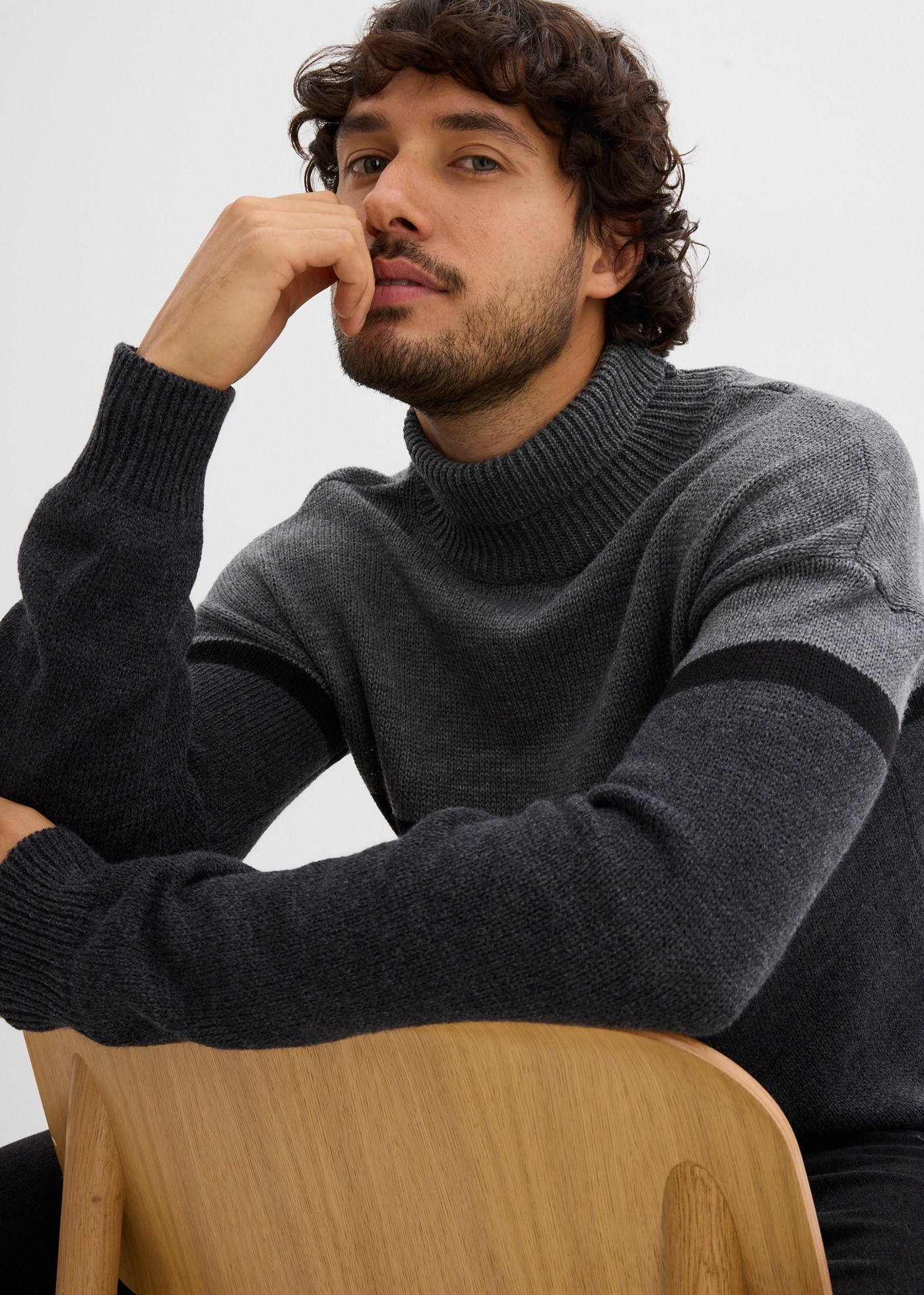 bonprix Rollkragenpullover aus Polyacryl, mit Rollkragen, Regular Fit