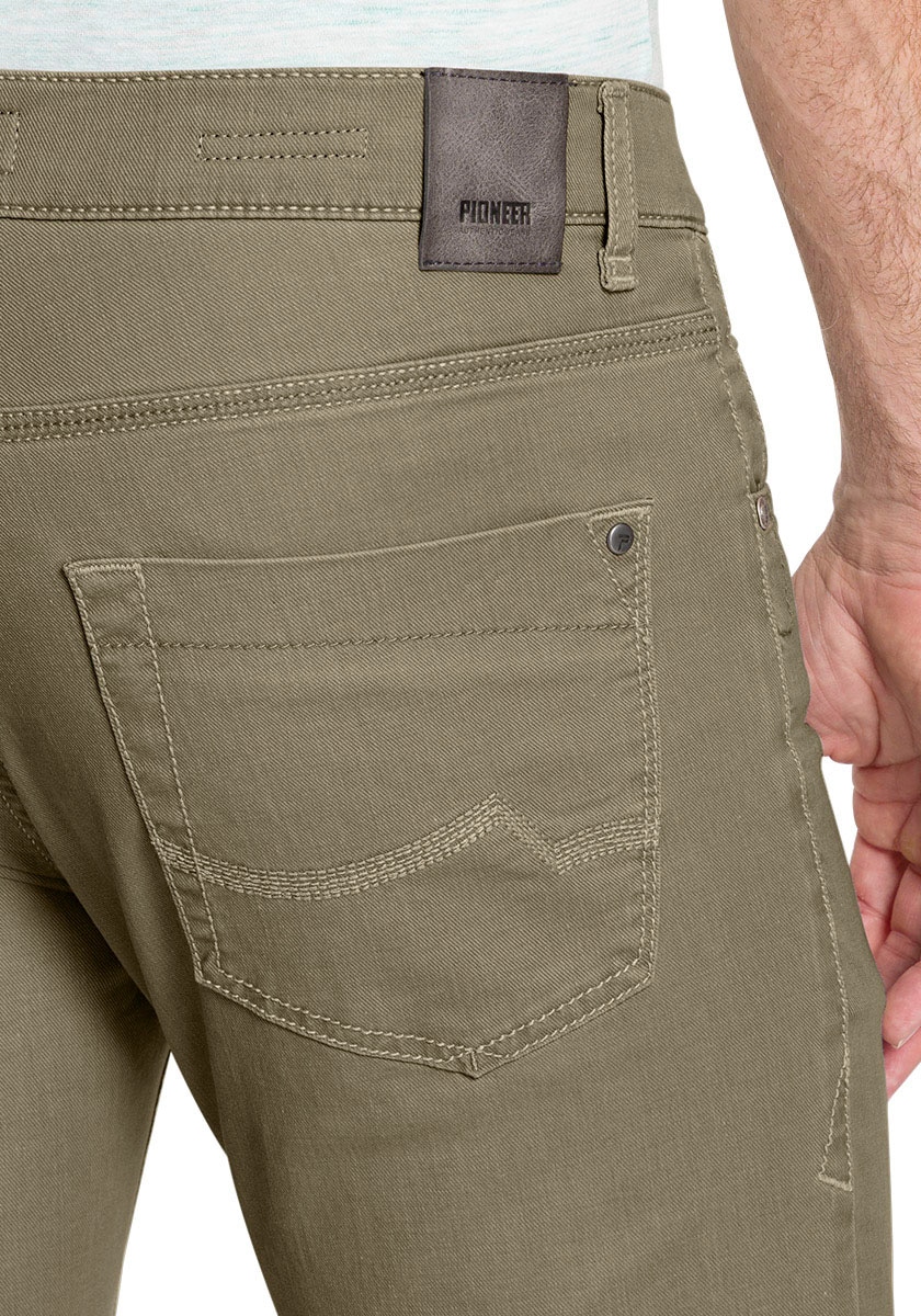 Pioneer ♕ Jeans Authentic »Eric« 5-Pocket-Hose bei