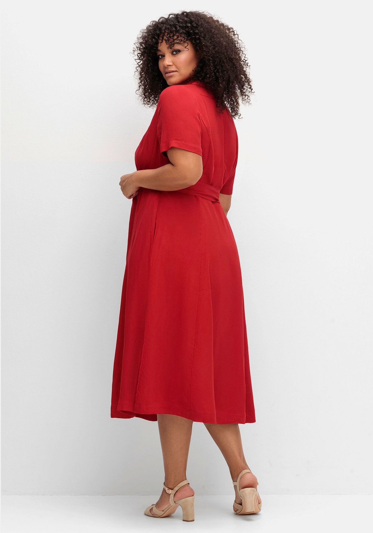 Sheego Blusenkleid »Blusenkleid mit Reverskragen und Bindegürtel«