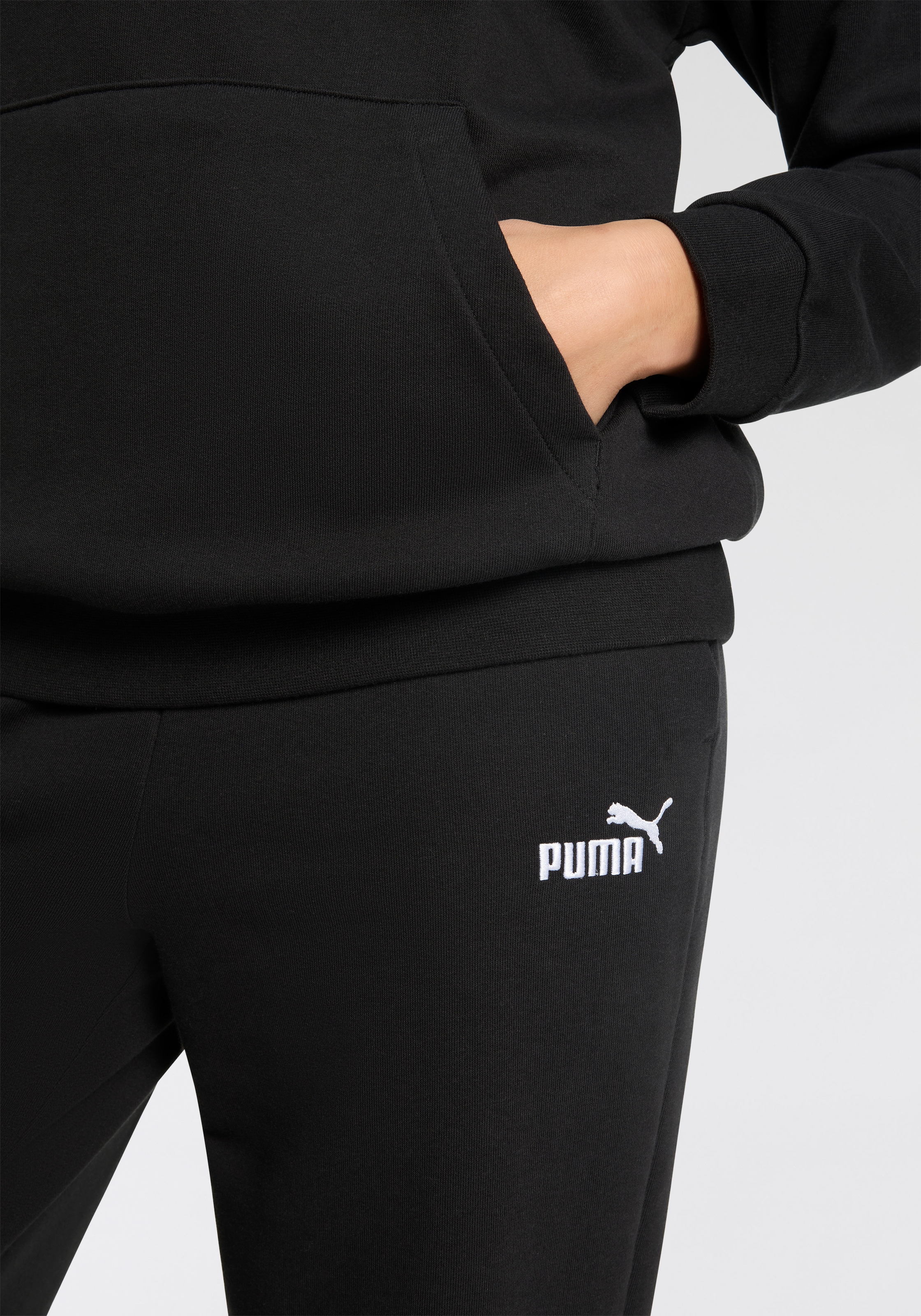 PUMA Trainingsanzug »RELAXED SWEAT SUIT TR CL«, (2 tlg.)