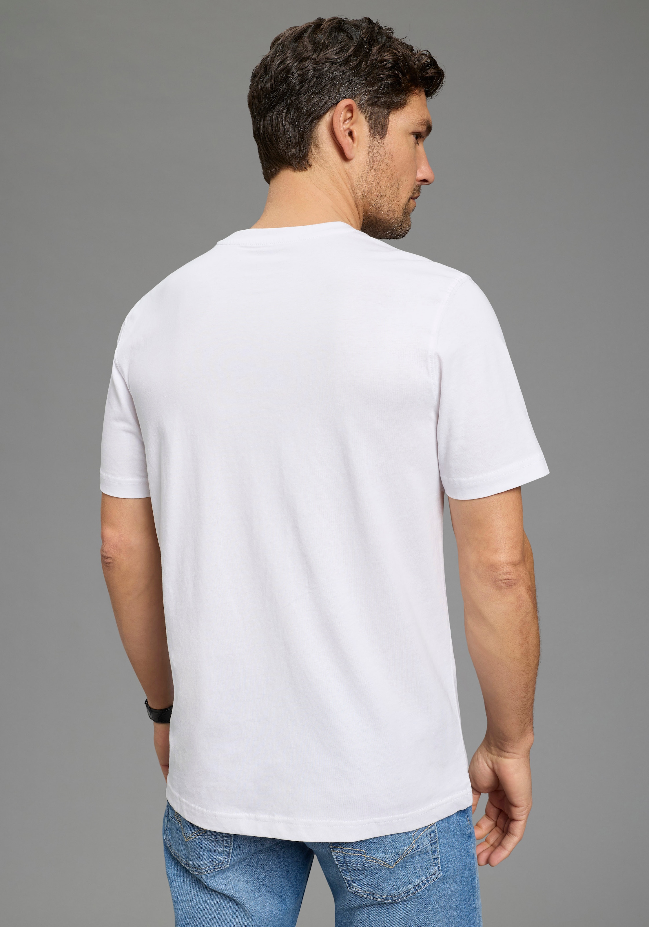 Man's World Rundhalsshirt 5er-Pack,  Kurzarm,  Regular Fit,  unifarben,  Rundhals,  aus Baumwolle