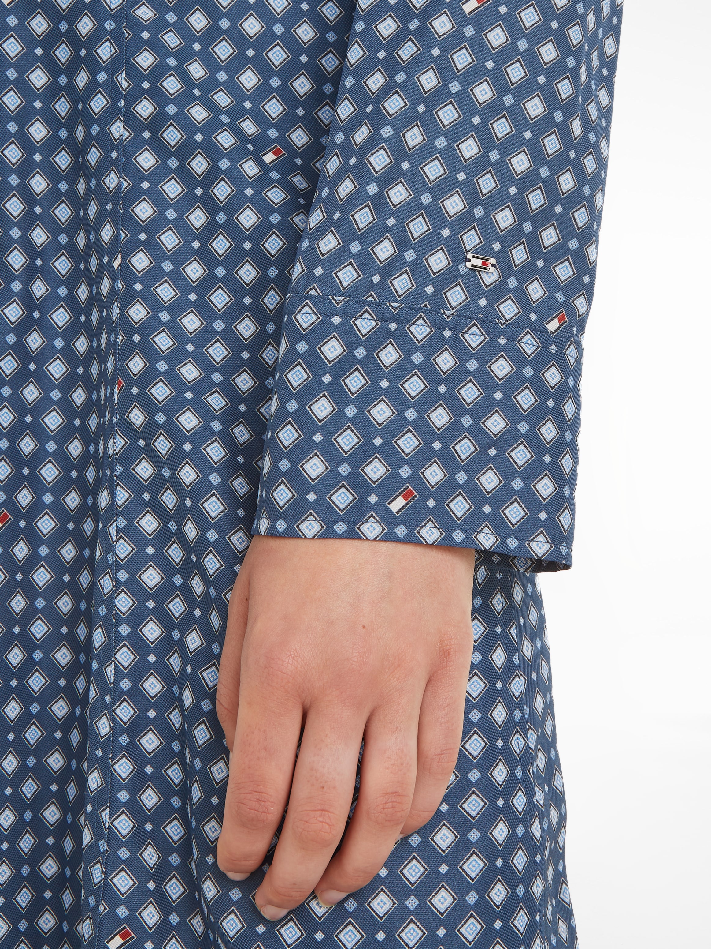 Tommy Hilfiger Blusenkleid »FOULARD FIT & FLARE KNEE DRESS«, mit Tommy Hilfiger Markenlabel