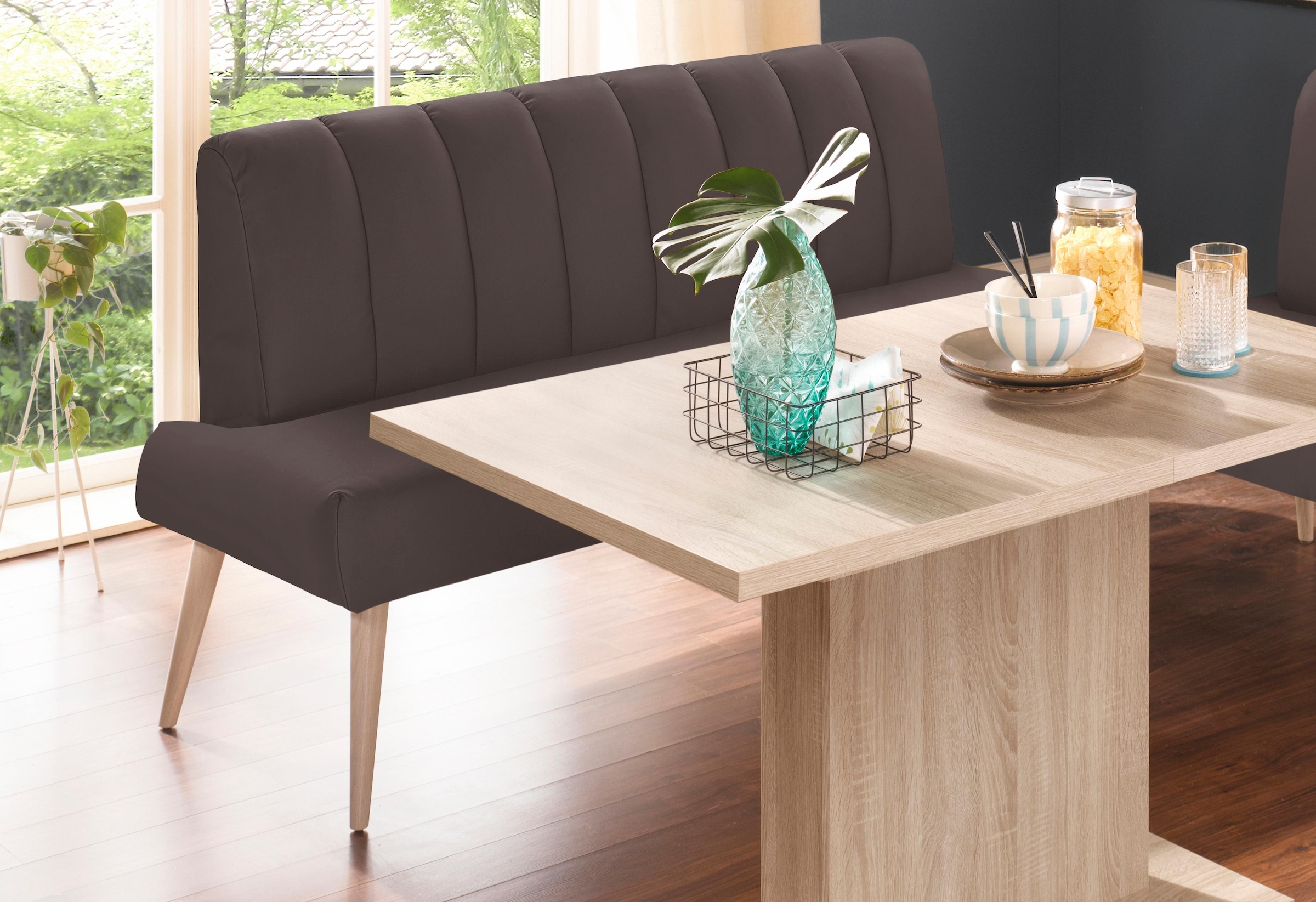 exxpo - sofa fashion Sitzbank »Costa, moderne Rückensteppung, bequem und elegant, hoher Holzfuß«, hochwertige Detailverarbeitung, Frei im Raum stellbar