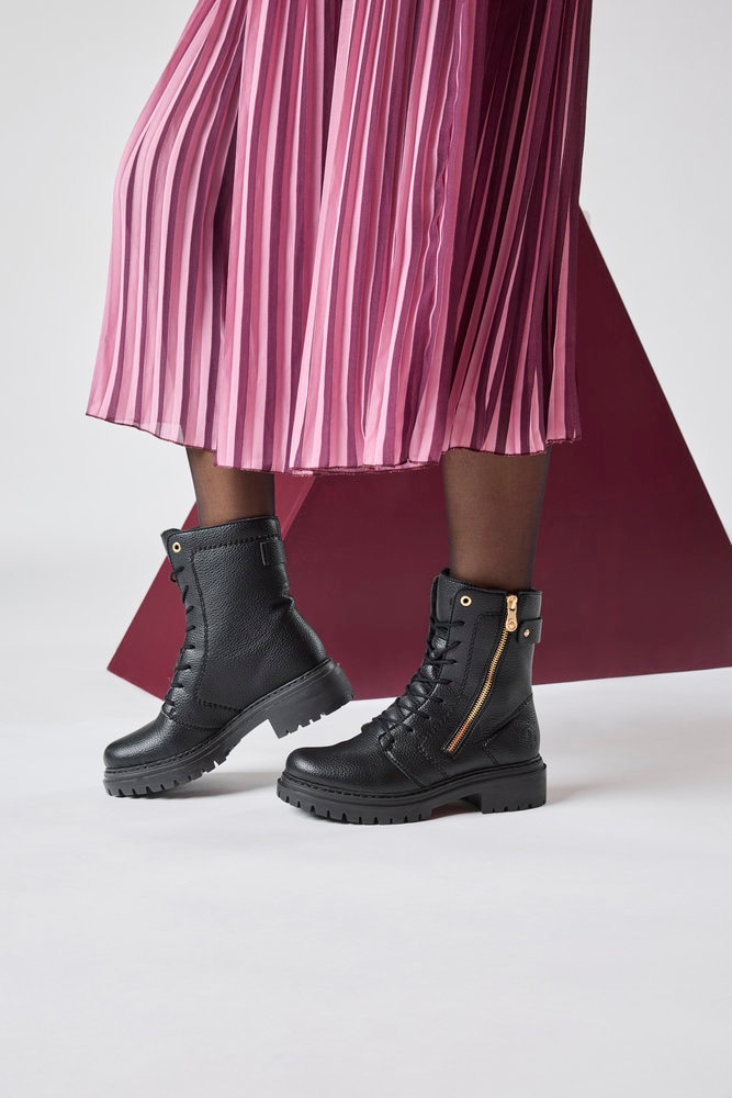 Rieker Winterstiefelette  Schnürboots, Schnürstiefelette, Blockabsatz, mit markanter Profilsohle