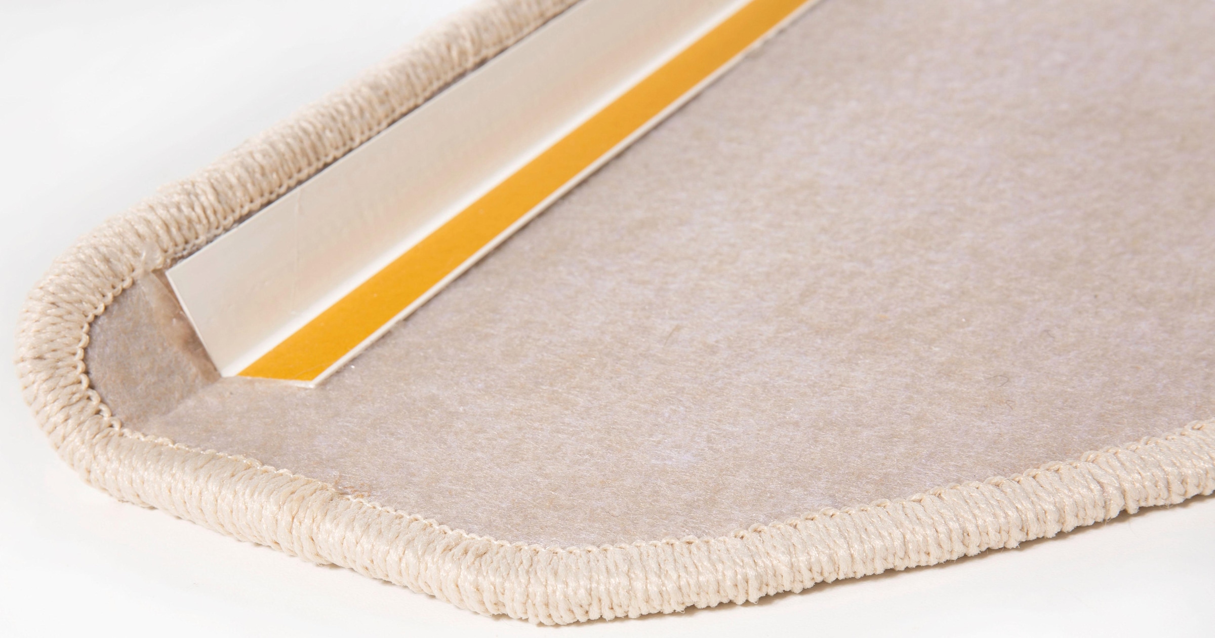 Andiamo Stufenmatte »Sheffield, Made in Poland« halbrund 5 mm Höhe melierte Berber-Optik, selbstklebend, Set mit 2 Stück oder 15 Stück