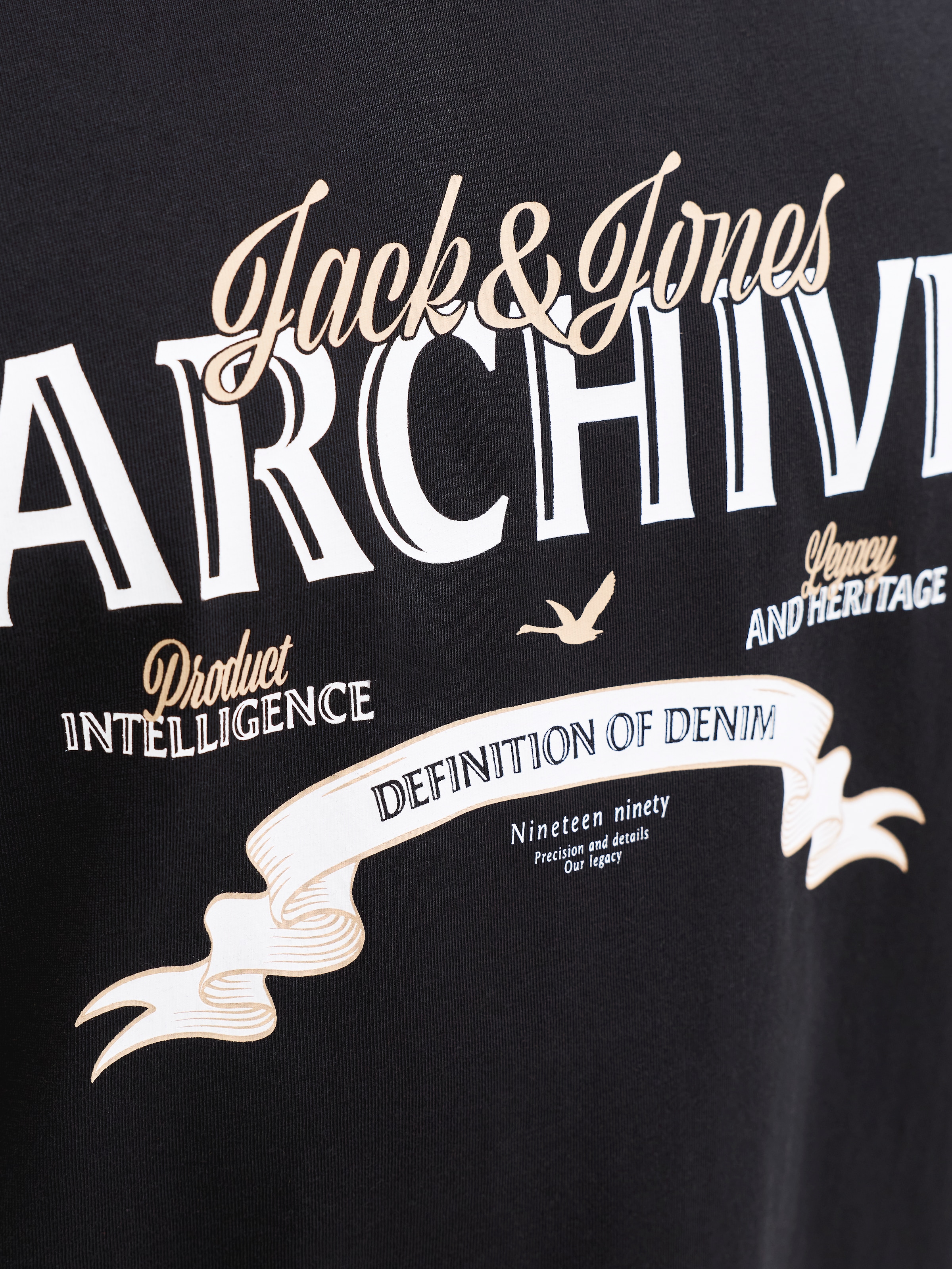 Jack & Jones Rundhalsshirt »JJEDOVER DENIM TEE SS O-NECK SN« mit Logobranding