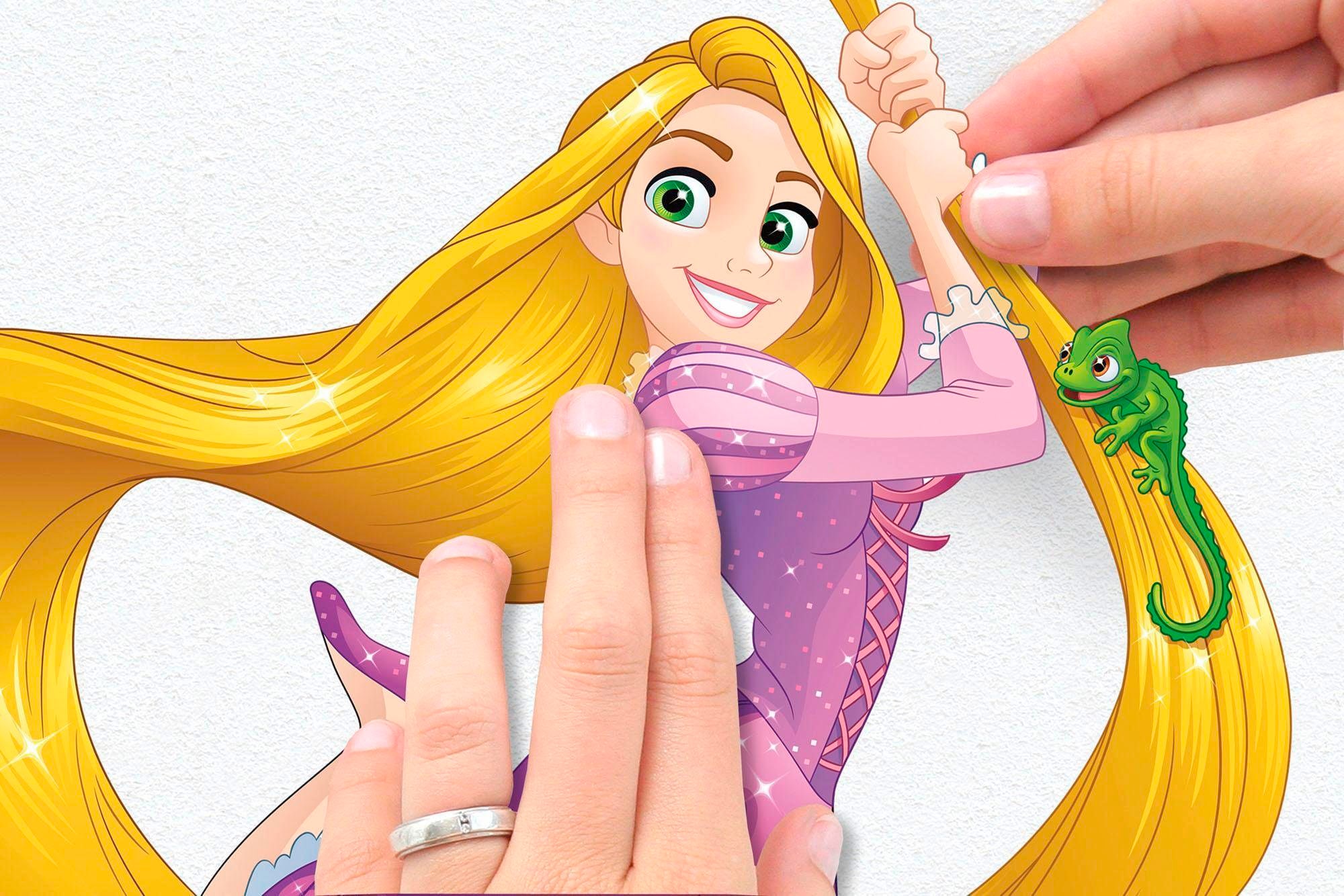 Komar Wandtattoo »Rapunzel - Größe 100 x 70 cm«, selbstklebend, Wandsticker, Kinderzimmer