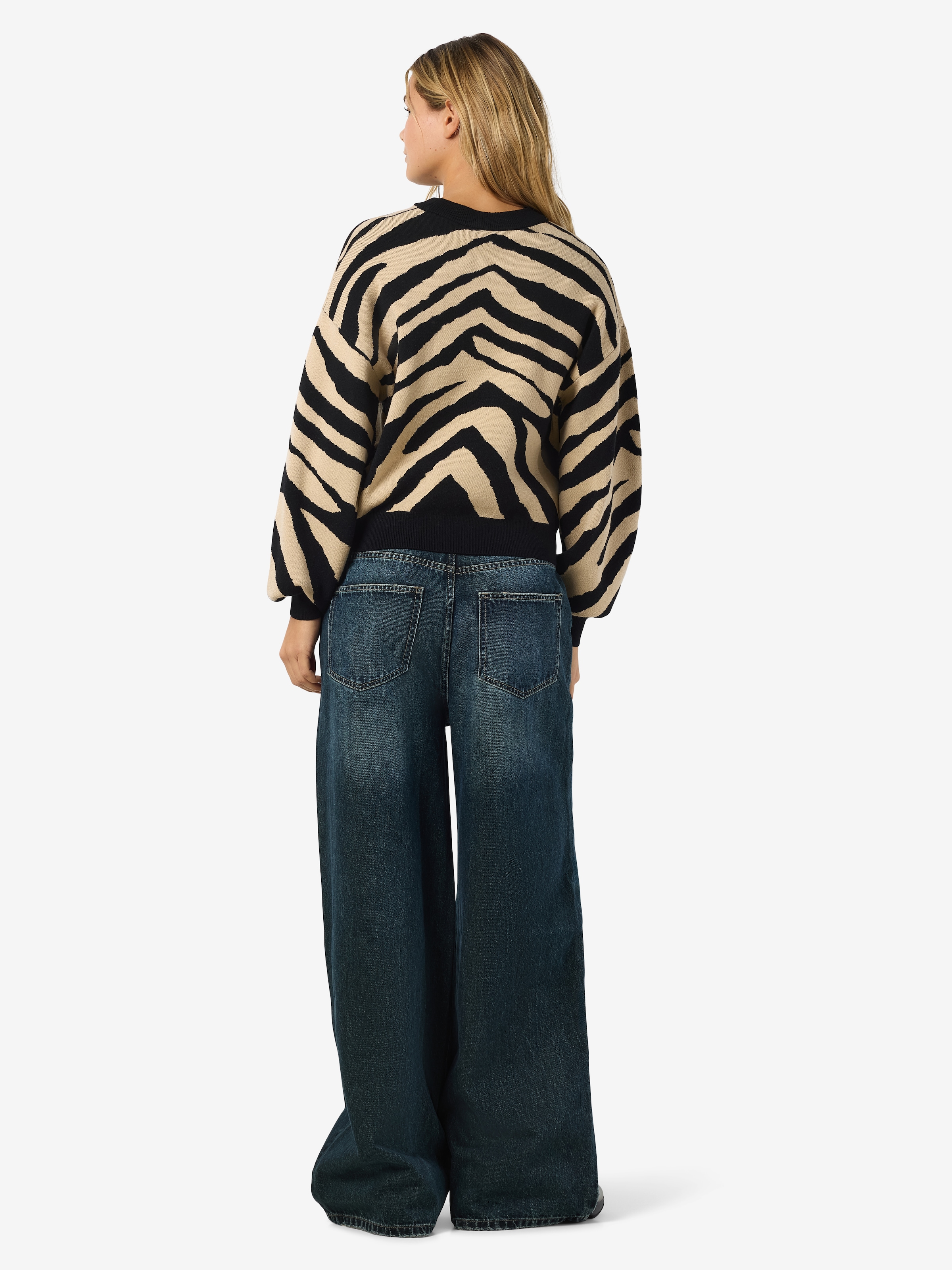 Noisy may Strickpullover »NMCHARLOTT L/S O-NECK KNIT FWD NOOS«