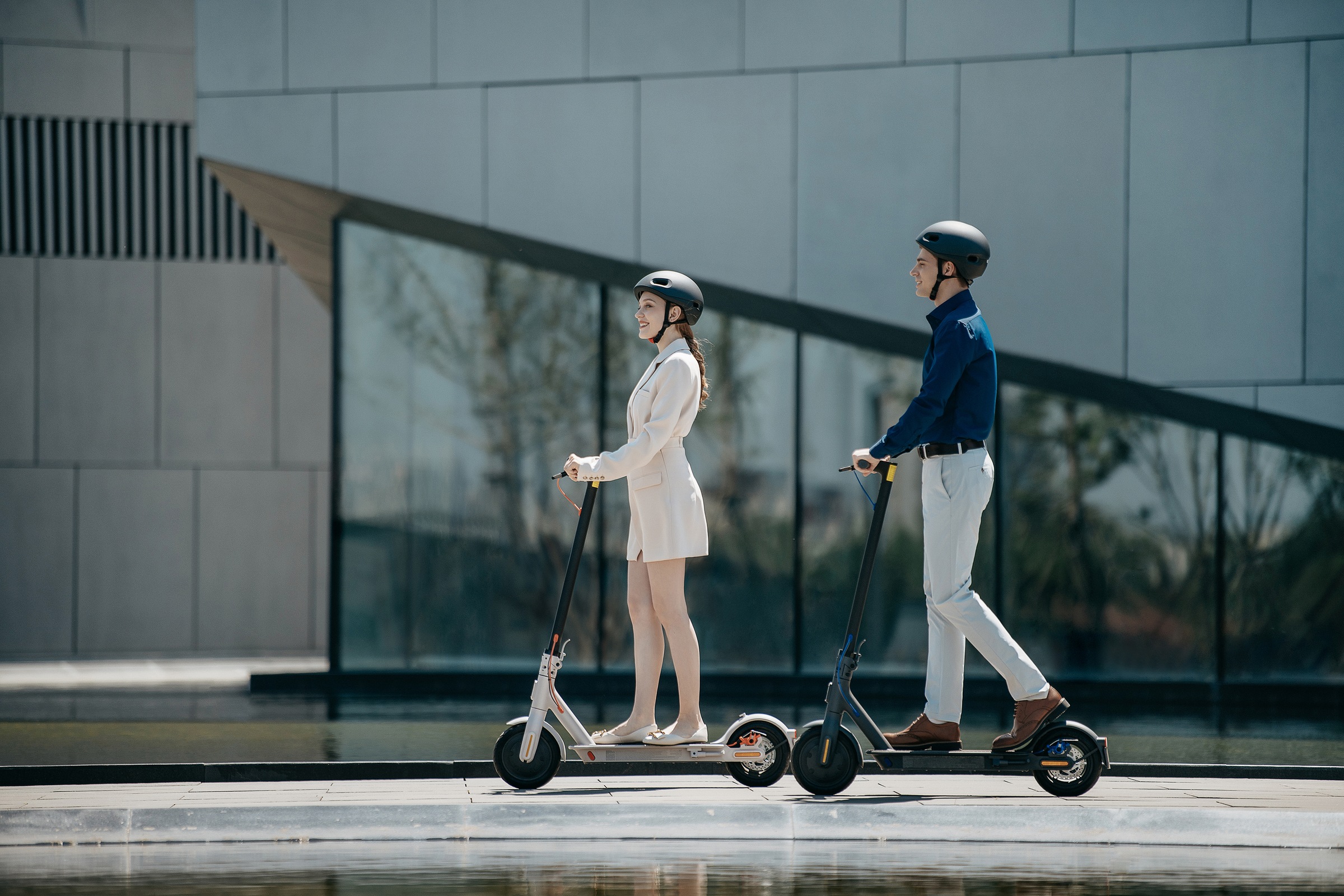 Xiaomi E-Scooter »Mi Electric Scooter 3 Lite 8,5 Zoll«, Electric Scooter, mit Straßenzulassung, bis zu 20 km Reichweite