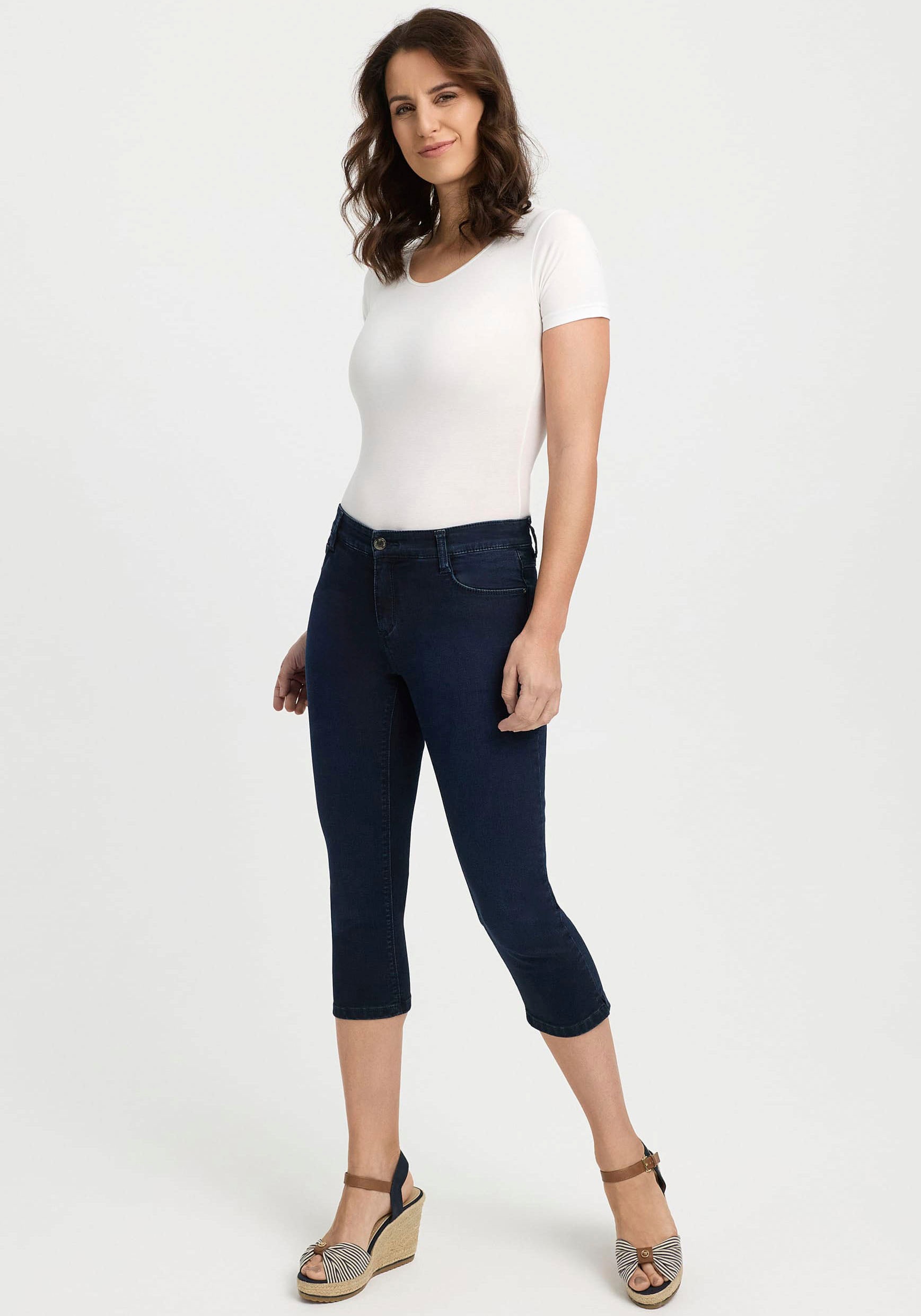 wonderjeans Caprijeans »Capri«, mit kleinen Schlitzen am Beinabschluß