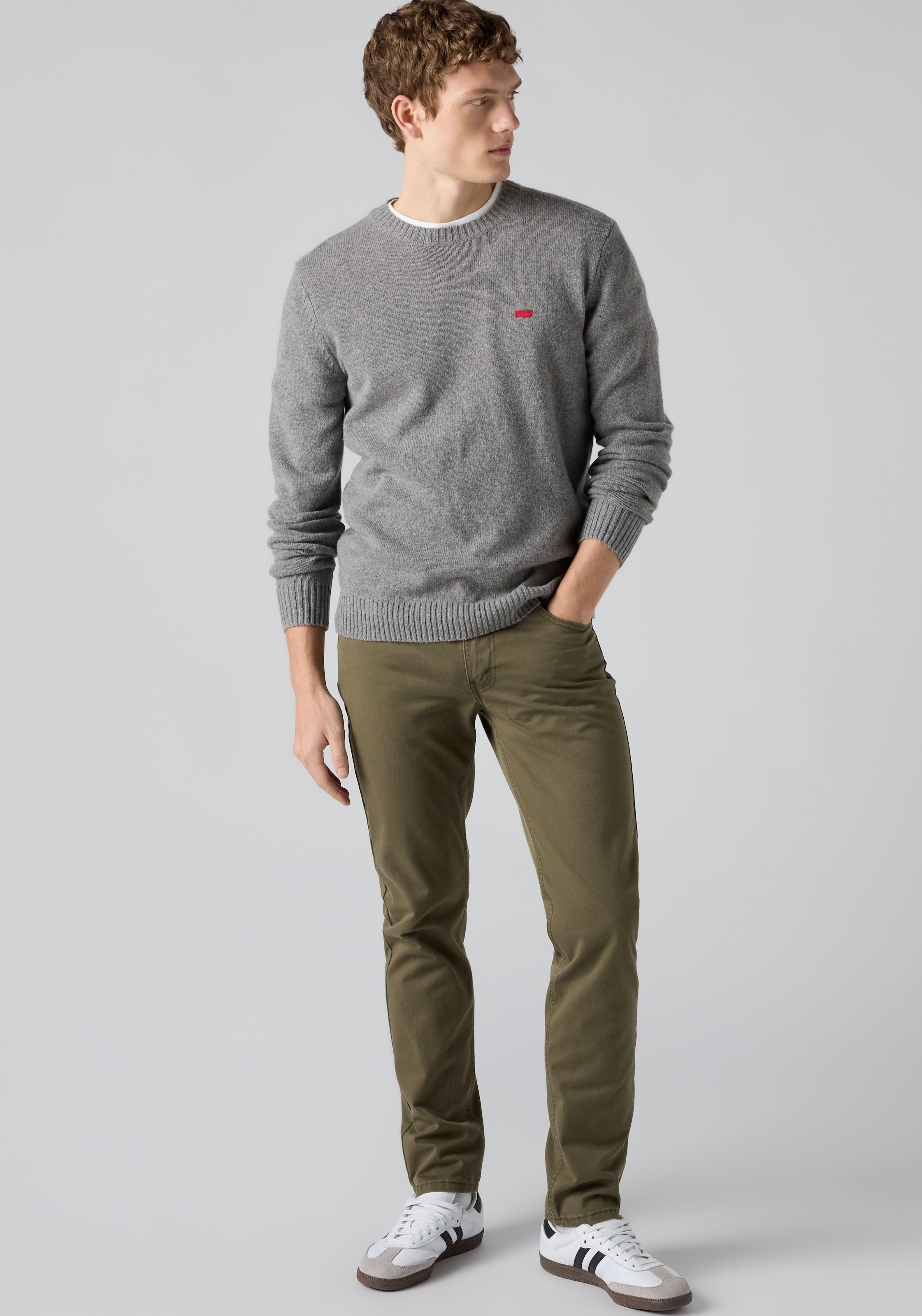Levi's® Slim-fit-Jeans »511 SLIM« mit großem Logo-Badge