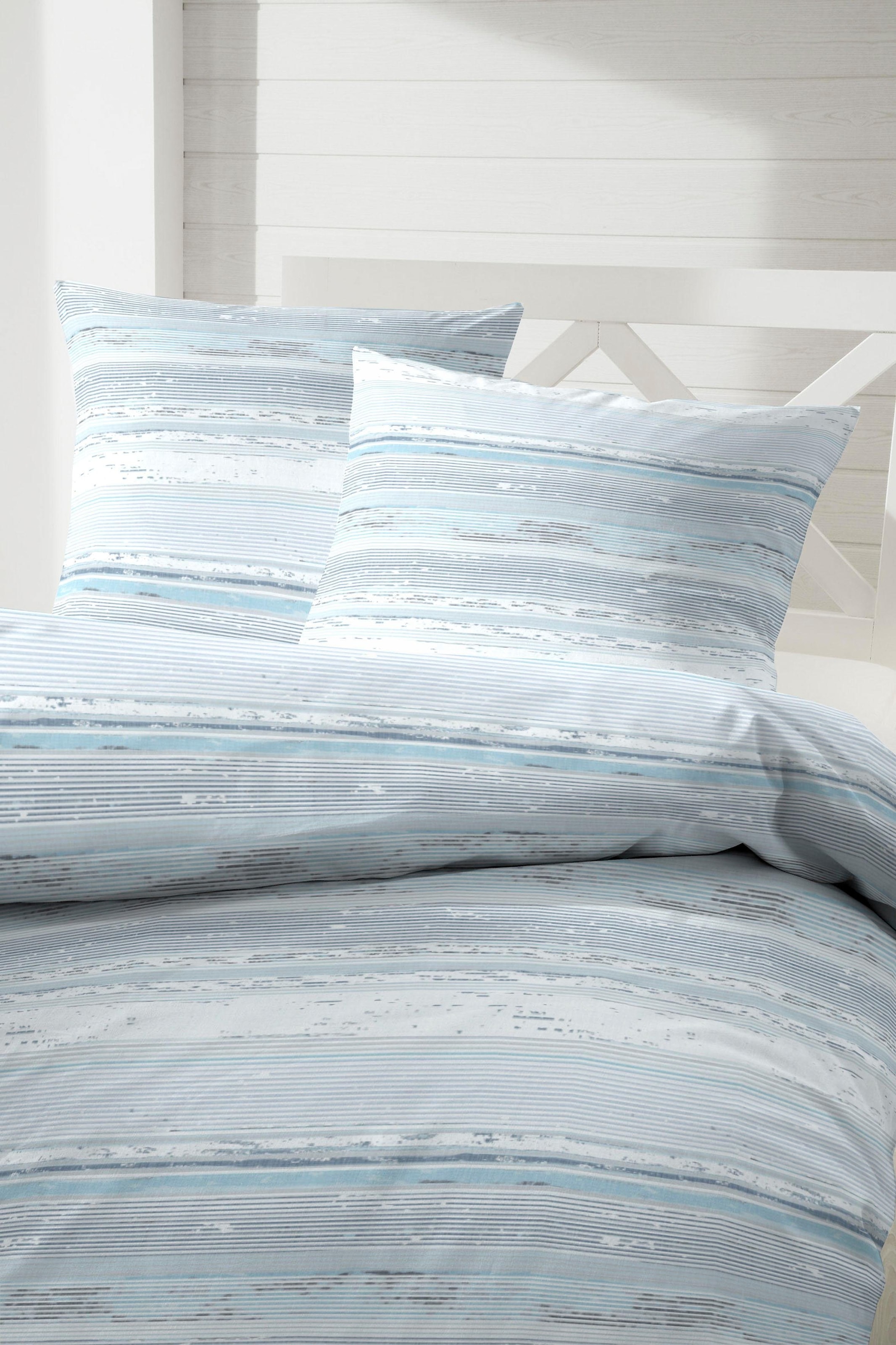 Primera Bettwäsche »Wellengang« 2 Stk. mit bewegten und zarten Linien