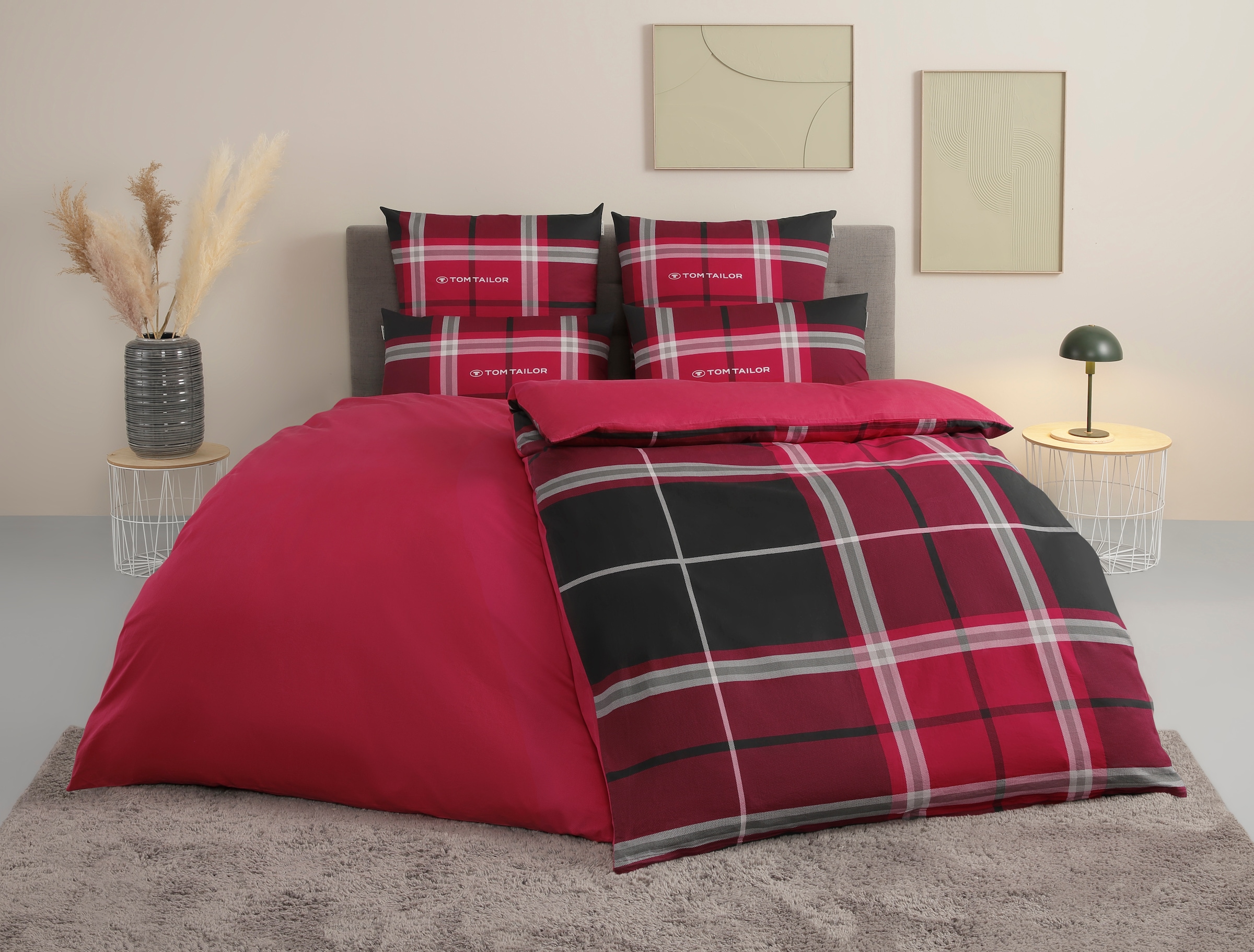TOM TAILOR HOME Wendebettwäsche »Eric in Gr. 135x200 oder 155x220 cm« 3 Stk. mit Reißverschluss, mit GRATIS-Zugabe: Sportbeutel aus 100% Baumwolle