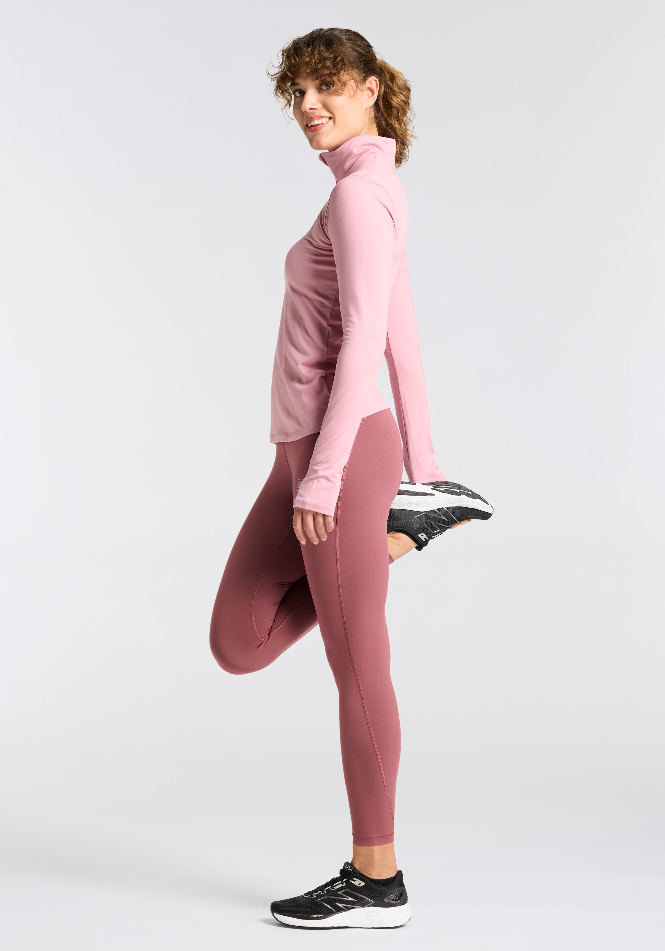 New Balance Laufshirt »SPORT ESSENTIALS SPACE DYE 1/4 ZIP«, 1 tlg.
