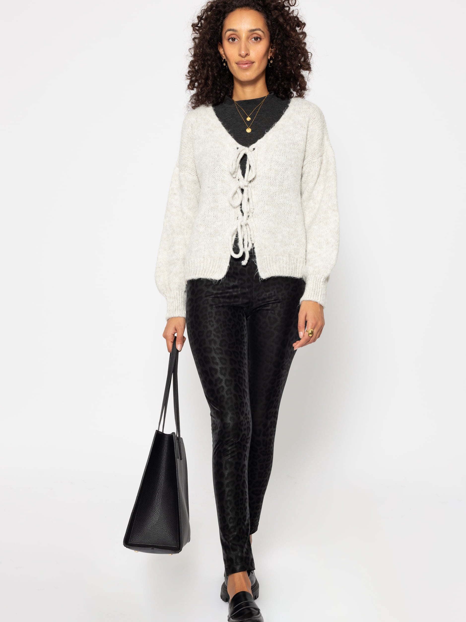SASSYCLASSY Lederhose »Thermo Kunstleder Leggings mit Leo Print«  High Waist Thermoleggings mit breitem Bund aus elastischem Material