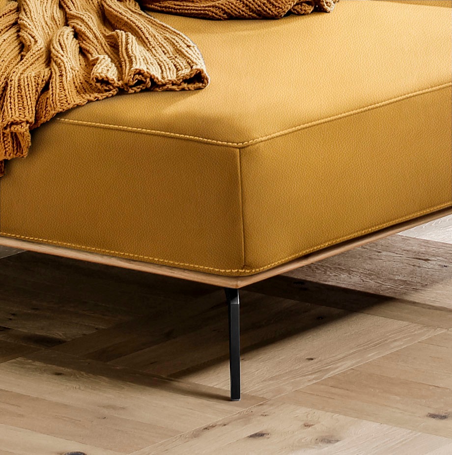 W.SCHILLIG Ecksofa »run, Designsofa mit tollem Sitzkomfort, bequem, L-Form«, mit Holzsockel, Füße in Schwarz pulverbeschichtet, Breite 279 cm