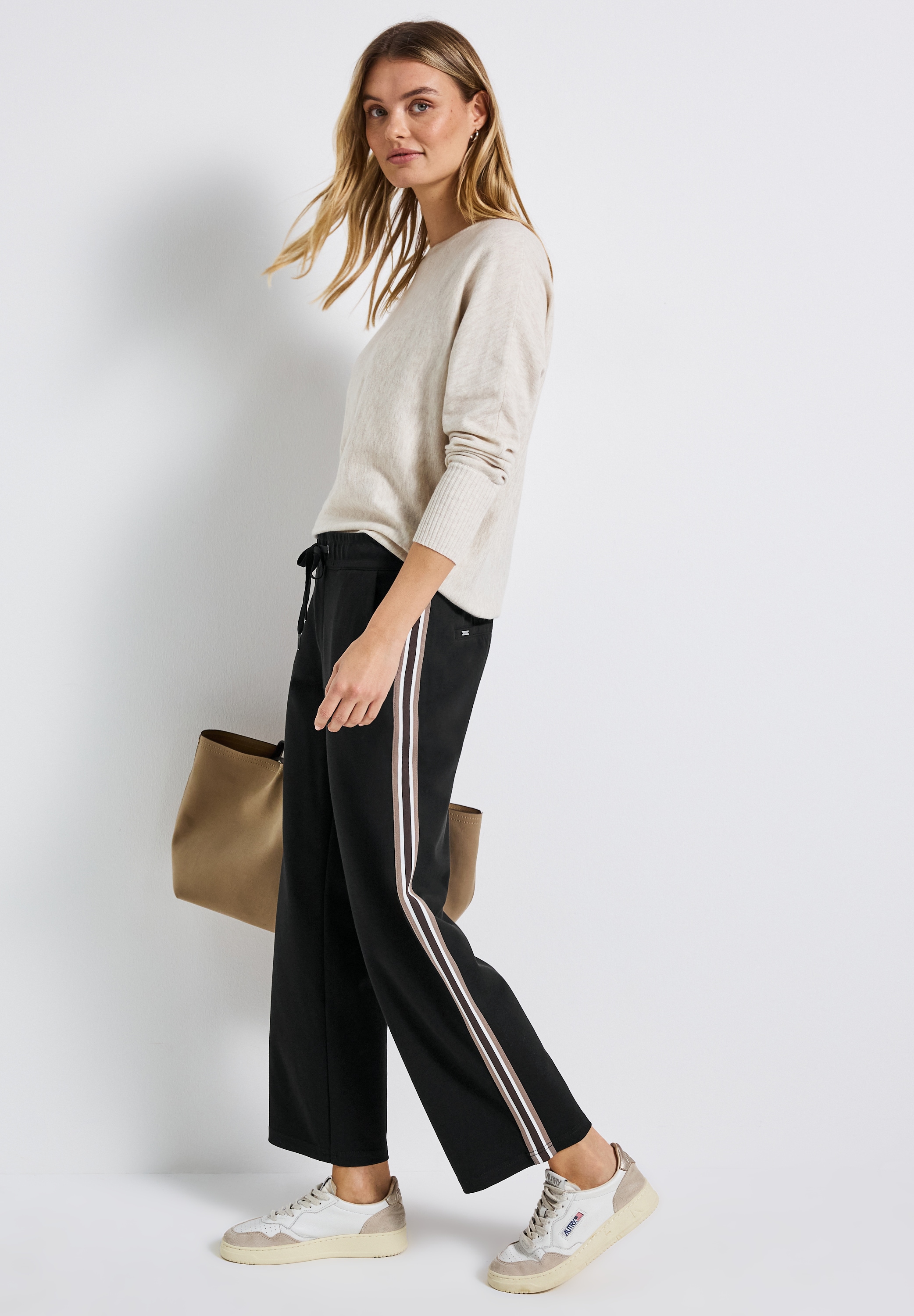 STREET ONE Stoffhose  mit elastischem Bund