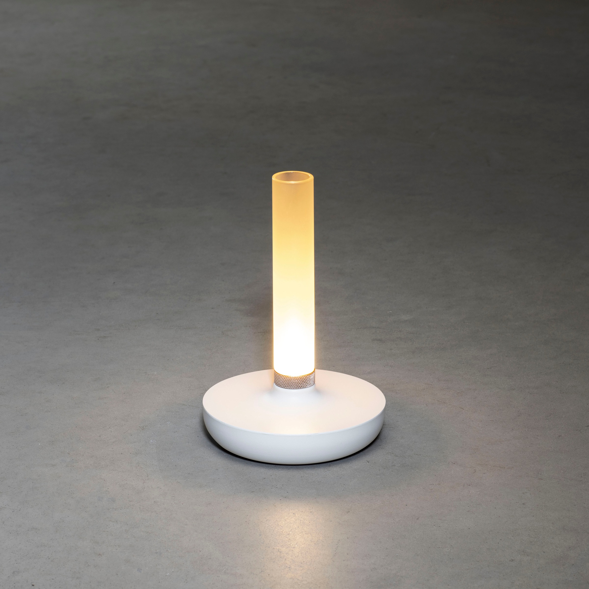 KONSTSMIDE LED Tischleuchte »Biarritz«, Leuchtmittel LED-Modul | LED fest integriert, Biarritz USB-Tischleuchte, 1800/2700/4000K, dimmbar