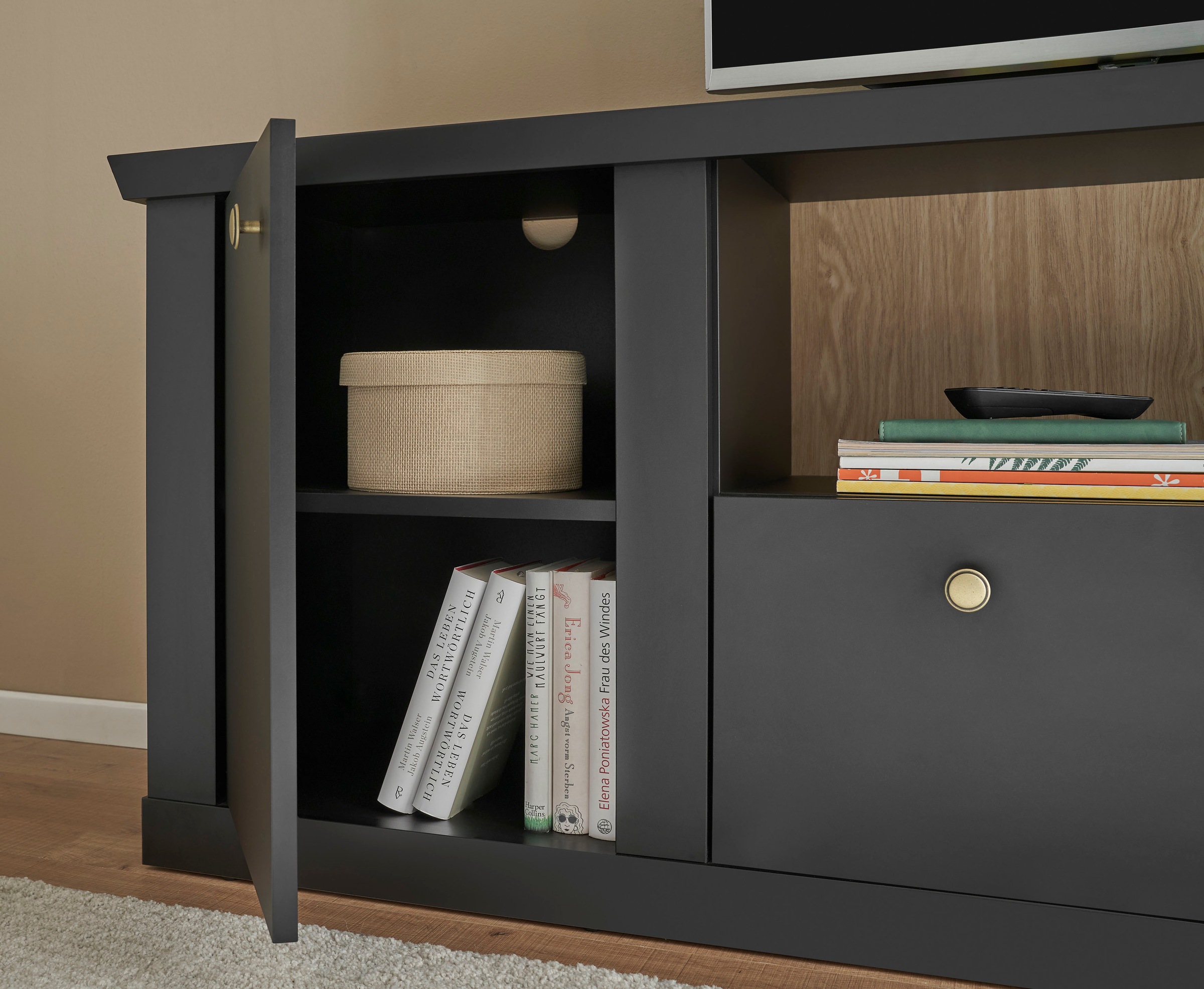 Home affaire Lowboard »Lincoln, moderner TV-Schrank, schwarze Kommode, TV-Unterschrank« edles Design, messingfarbene Knopfgriffe, in 2 Größen verfügbar