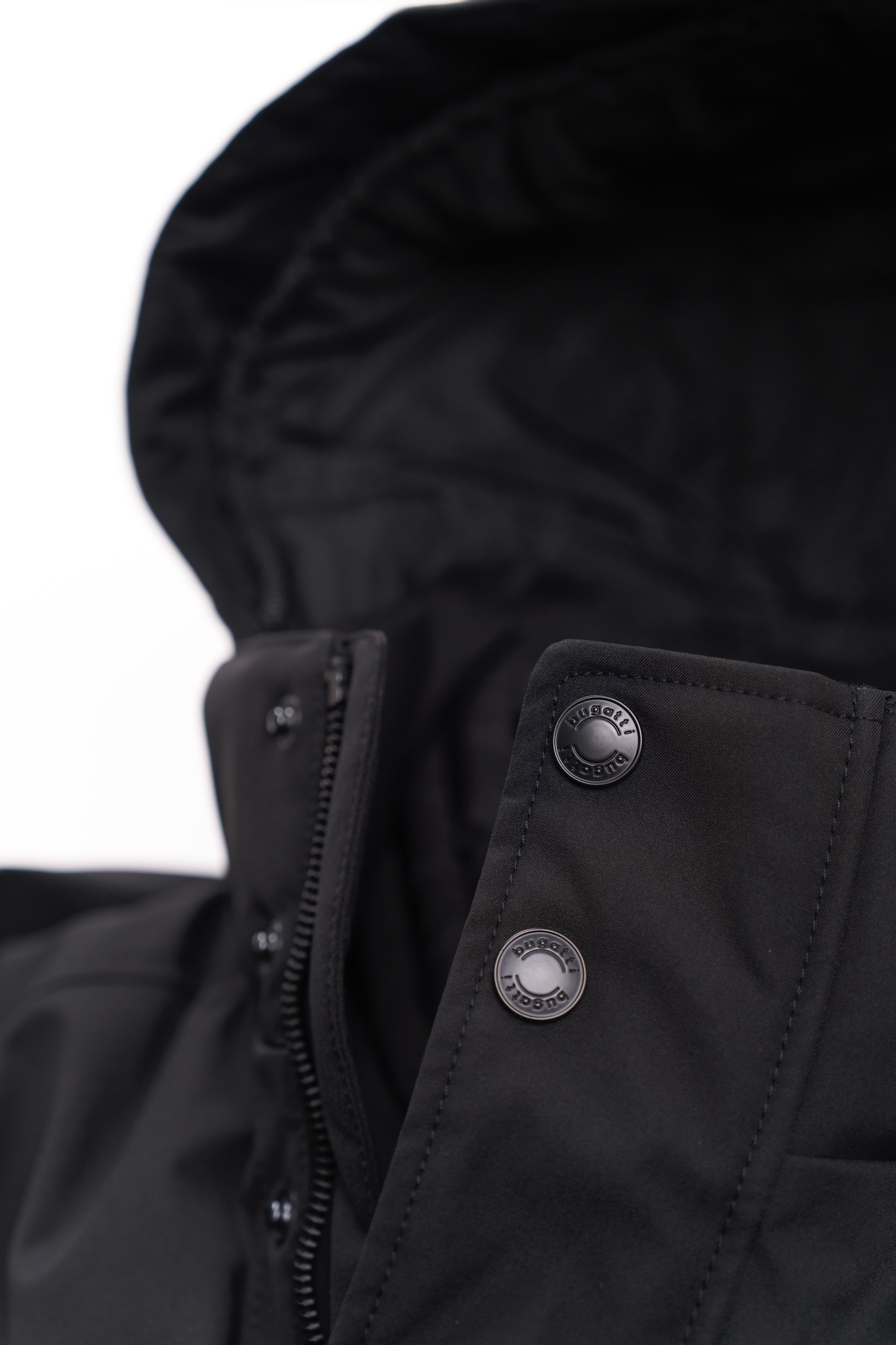 bugatti Kurzjacke mit Kapuze mit wasserfester Eigenschaft