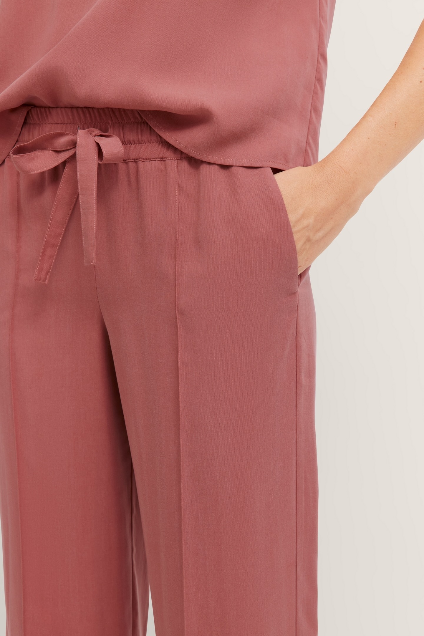 bugatti Stoffhose, mit Bügelfalte