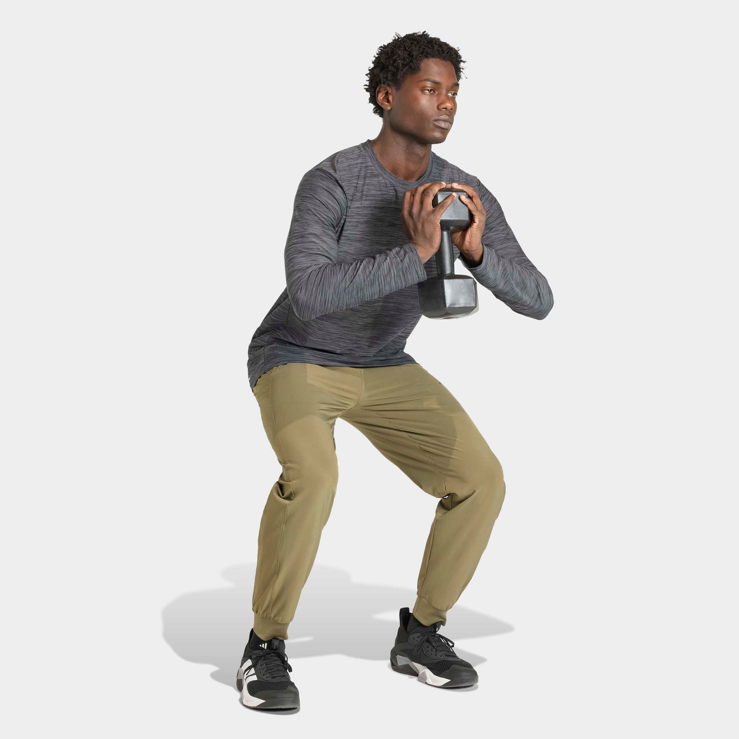 adidas Performance Sporthose »WORKOUT ESSENTIALS FLEX WOVEN«  mit climacool® Technologie, Normal-weite Passform