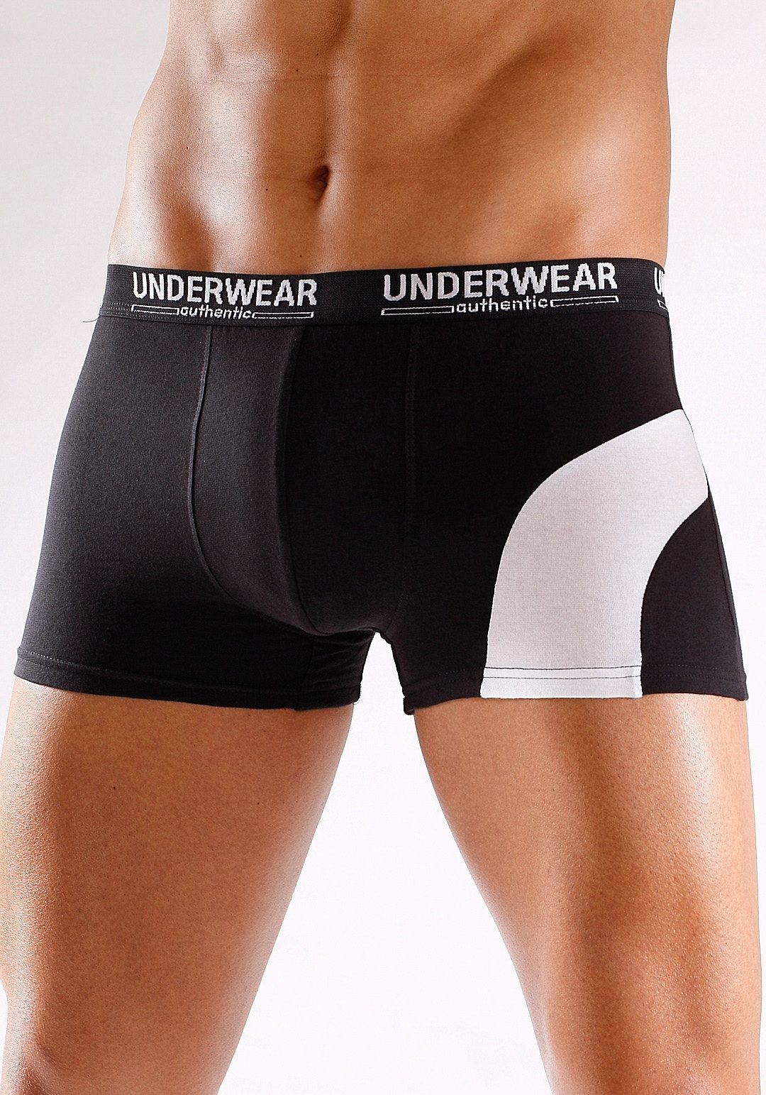 AUTHENTIC UNDERWEAR Boxer »Boxershorts für Herren«, (Packung, 4 St.), mit kontrastfarbenen Einsatz