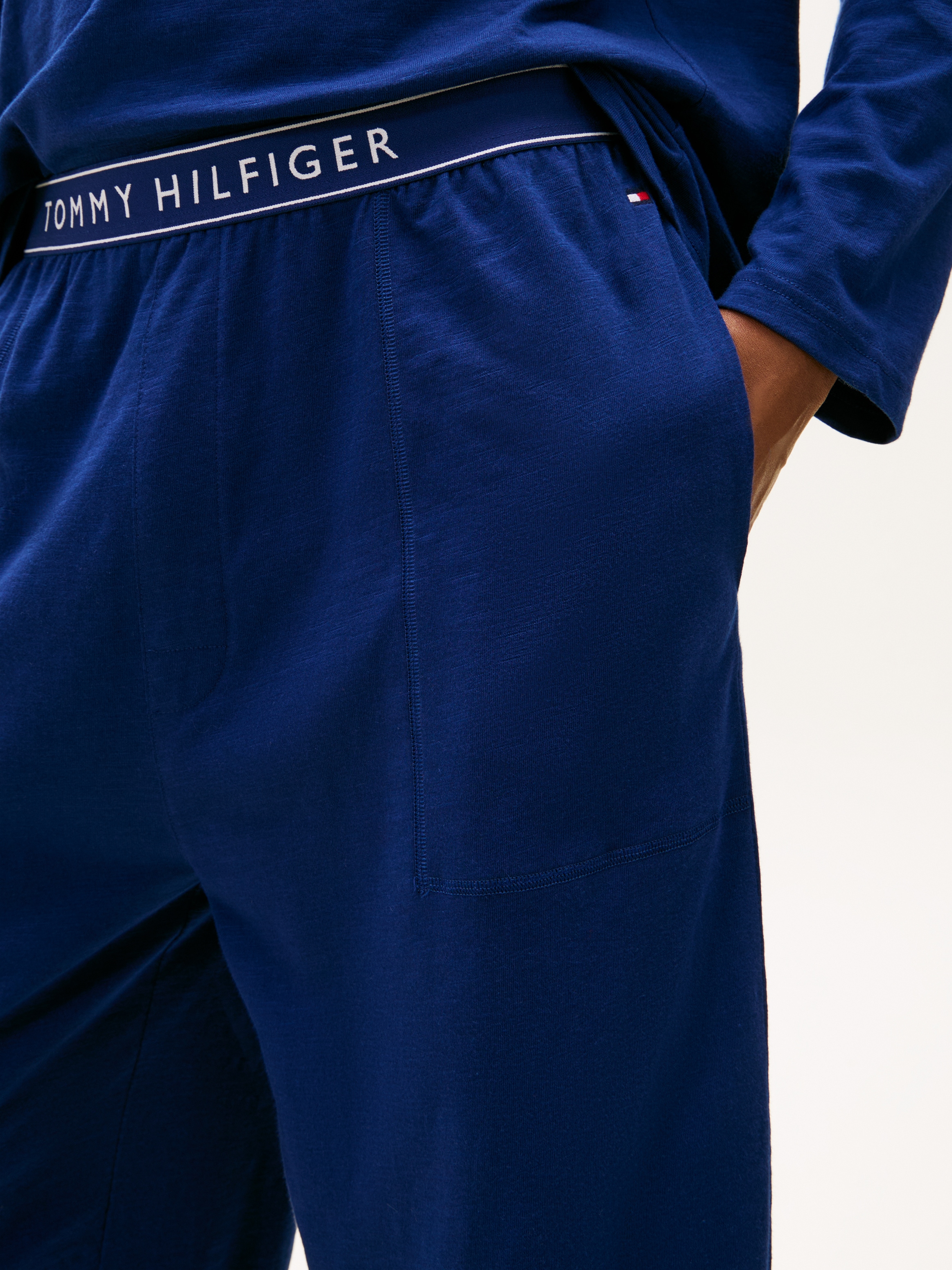 Tommy Hilfiger Underwear Schlafanzug »JERSEY PYJAMA SET CUFFED« Bündchen am Bein, Raglanärmel, normale Passform, mit Struktur