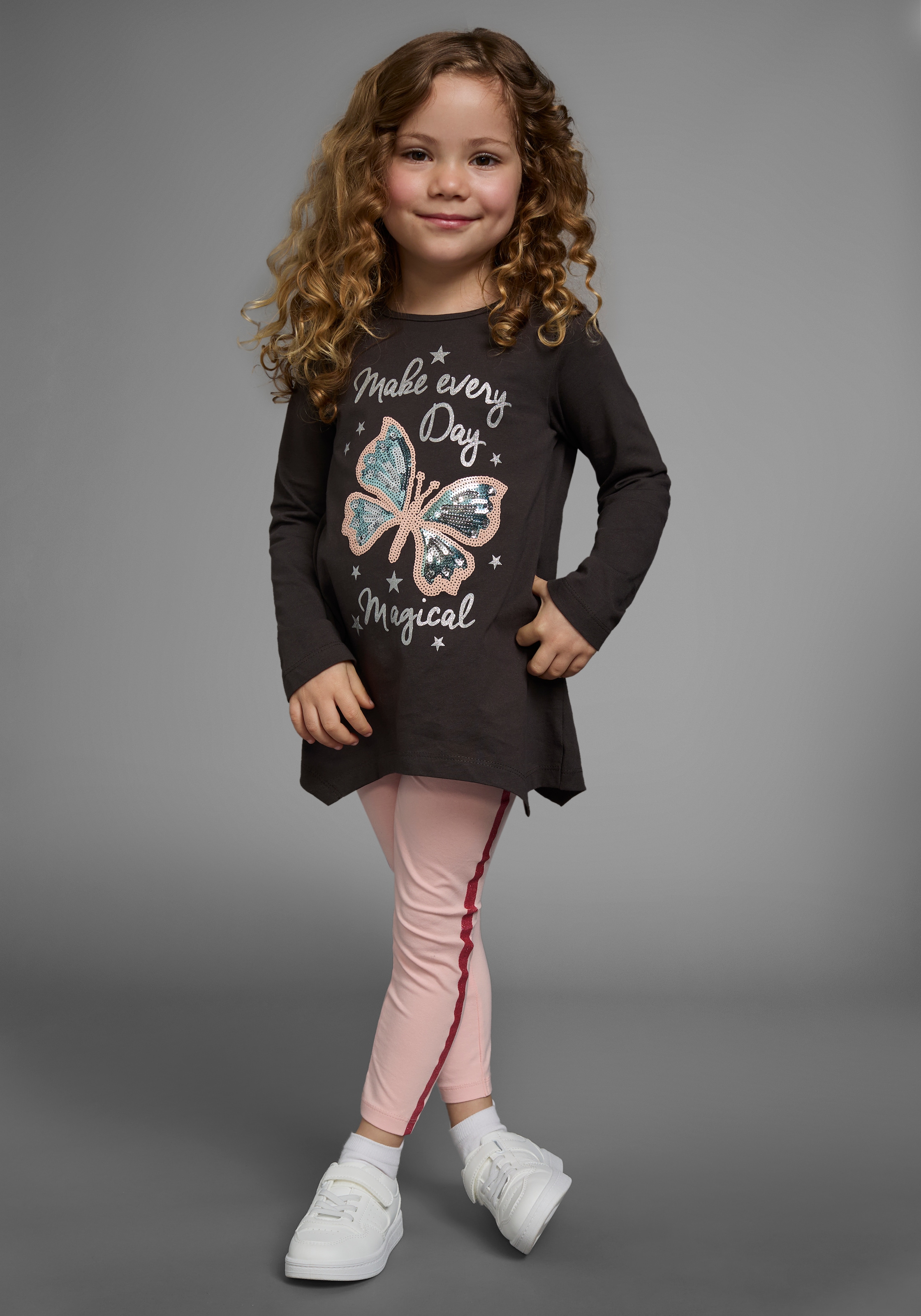 KIDSWORLD Langarmshirt & Leggings »2tlg. Set Shirt + Leggings mit Glitzerdetails«, niedlicher Schmetterling für kleine Mädchen