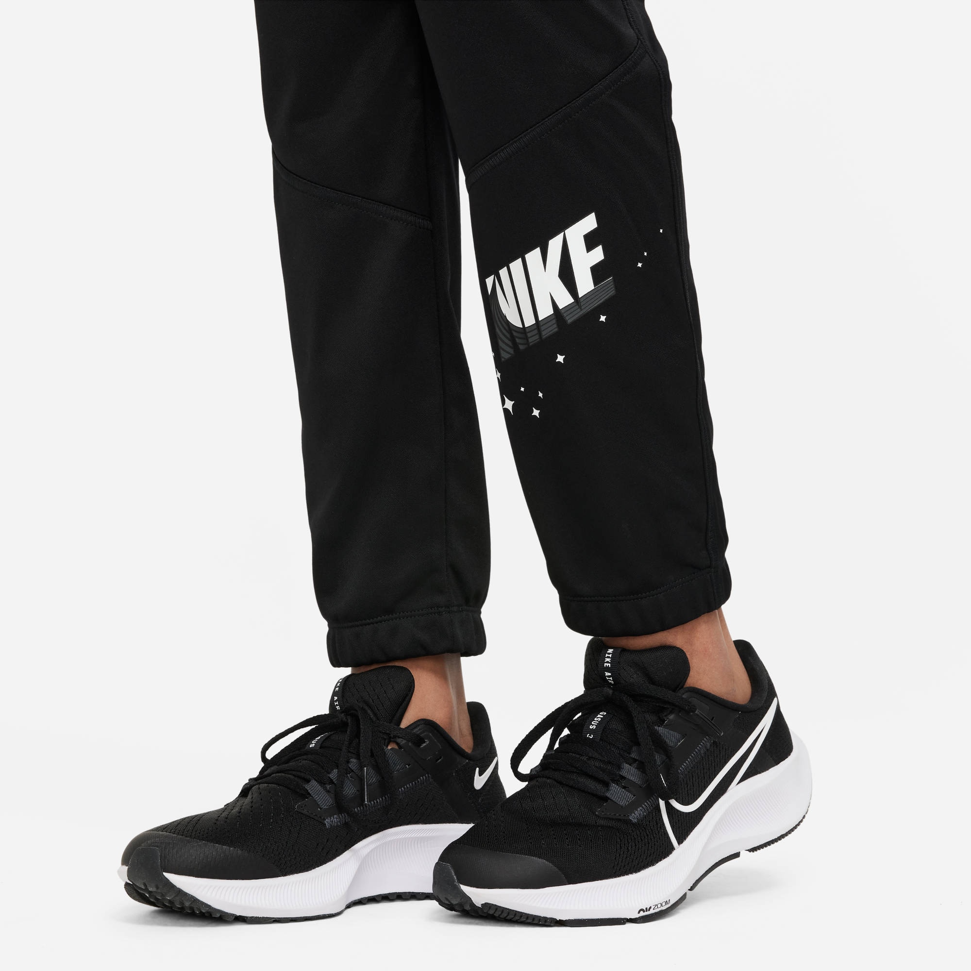 Nike Trainingshose »Therma-FIT Big Kids' (Boys') Tapered Training Pants«