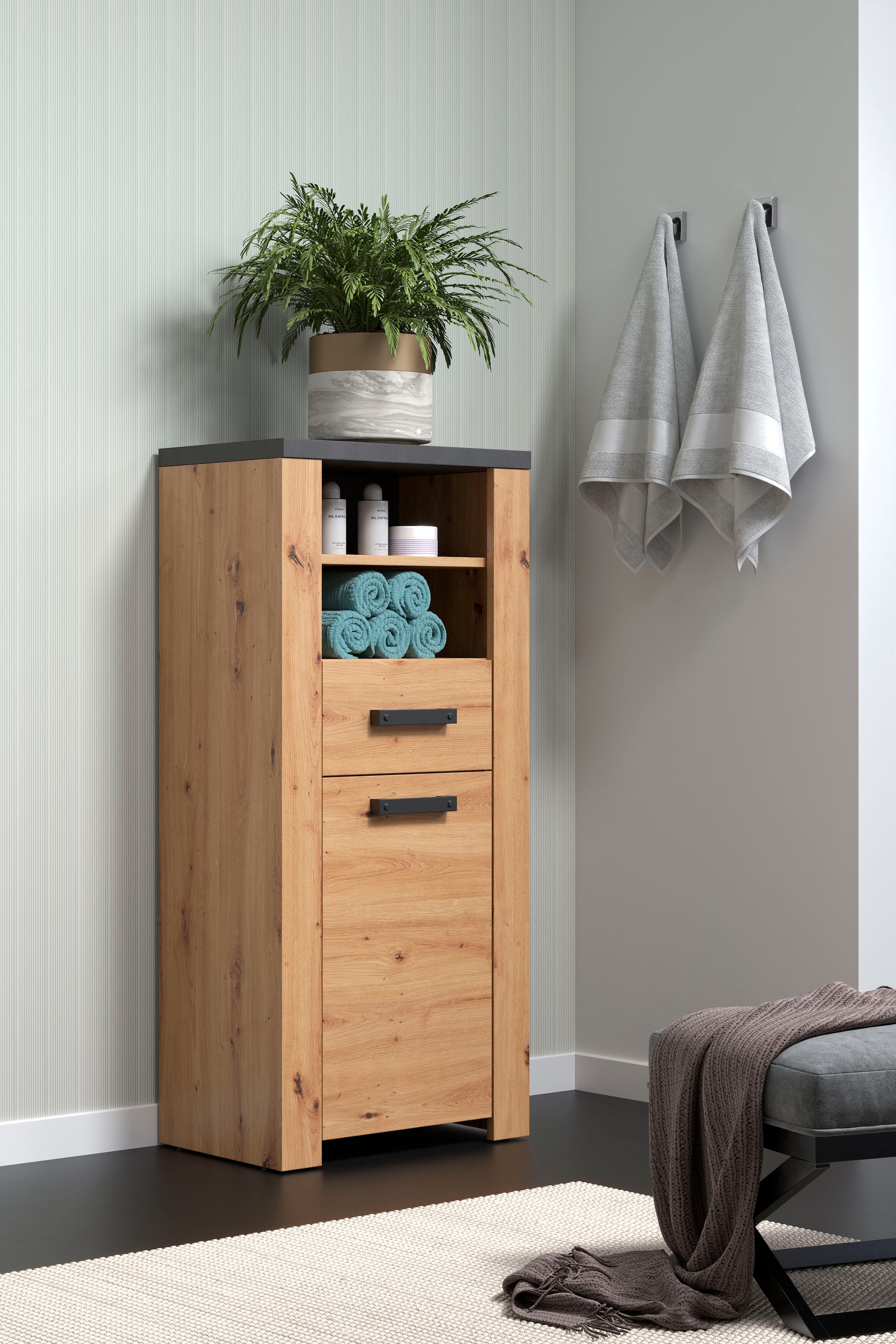 welltime Midischrank »Ambres«, (1 St.), Badschrank in matter Echtholzoptik - Maße (B/T/H) 53/35/118 cm