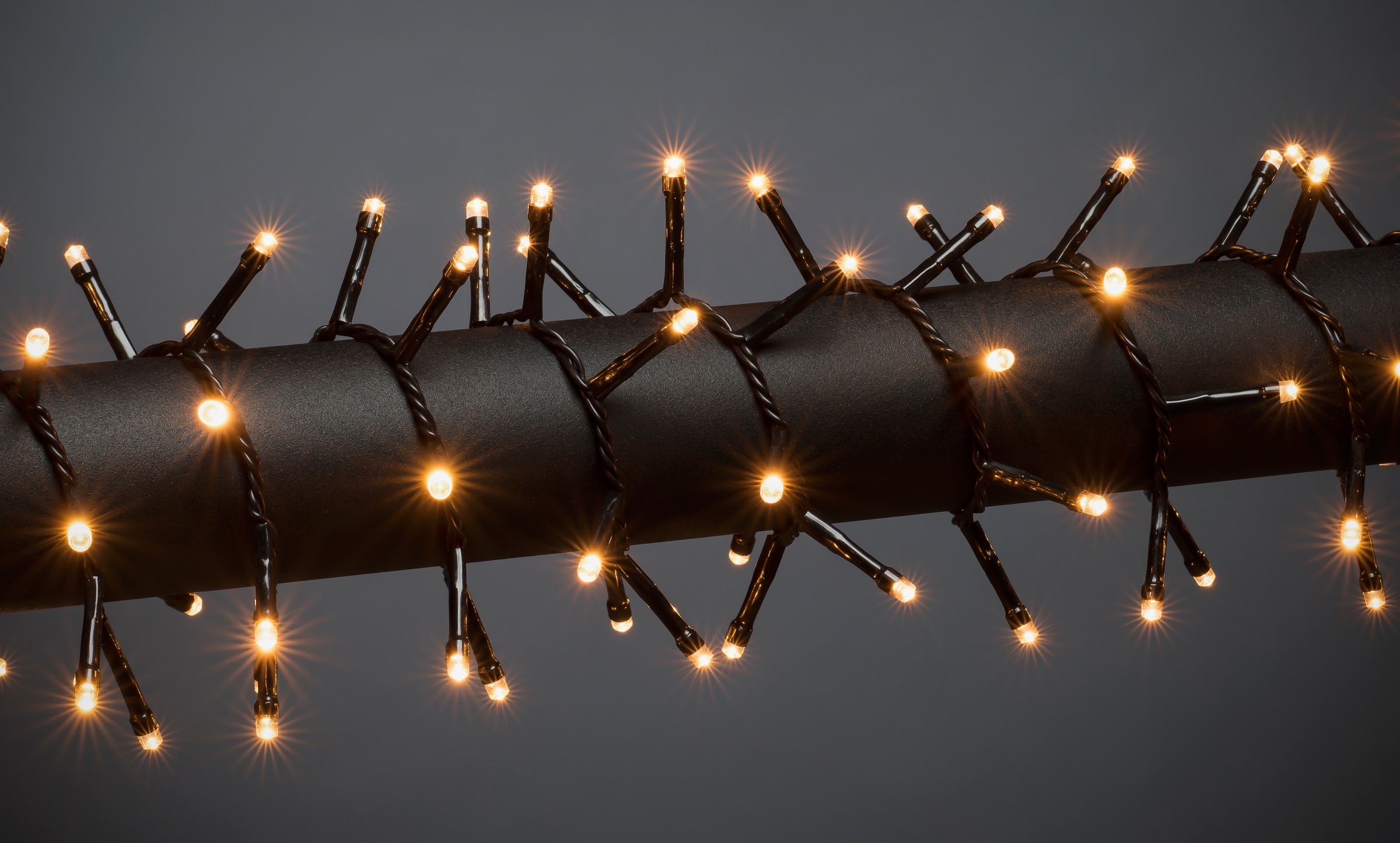 KONSTSMIDE LED-Lichterkette »Büschellichterkette Cluster, Weihnachtsdeko«, mit 200 bernsteinfarbenen Dioden