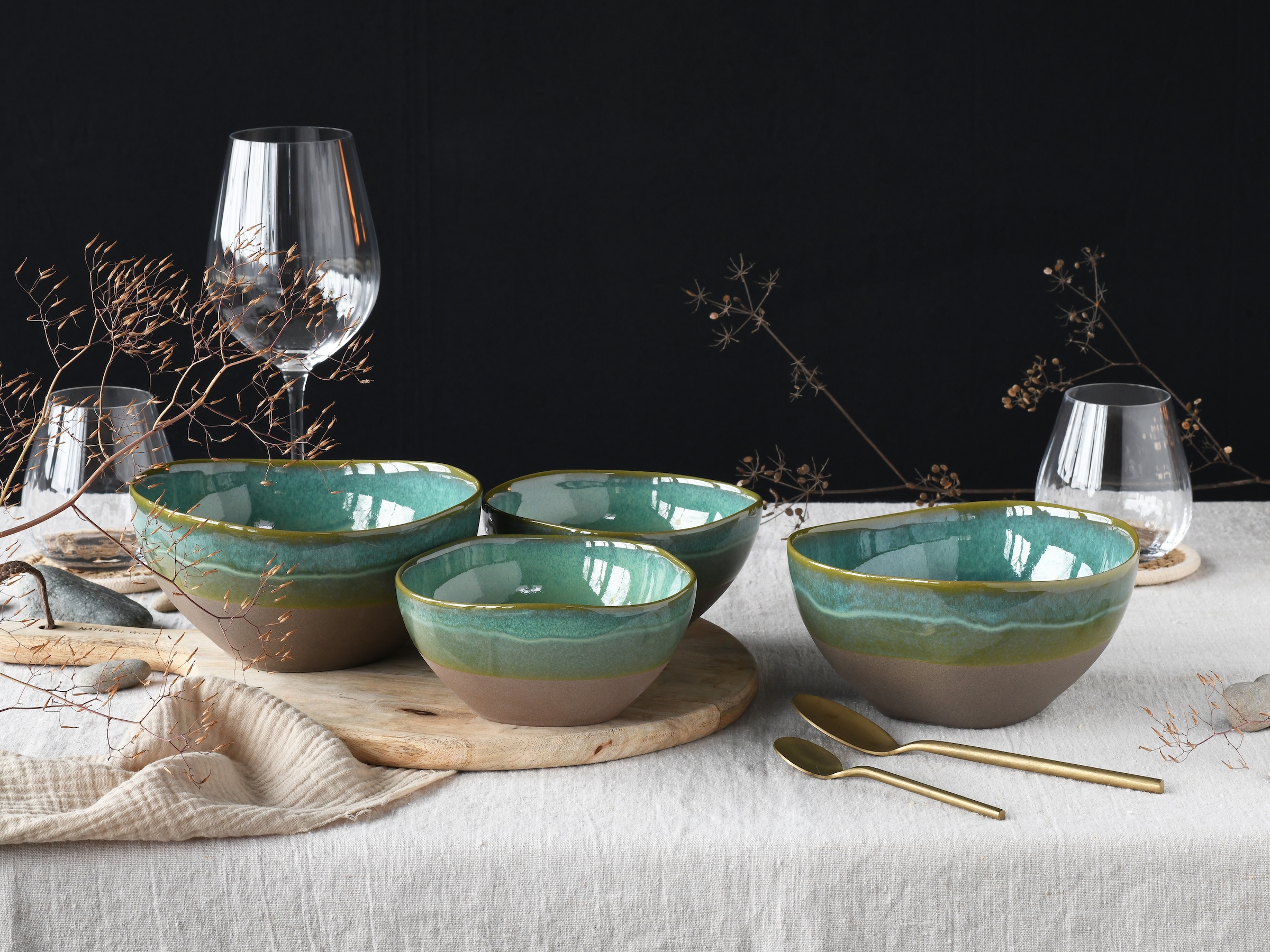 CreaTable Schale »Basalt Bio, Bowl Set 4-tlg« 4 Stk. aus Steinzeug Organische Form, Jedes Teil ein Unikat