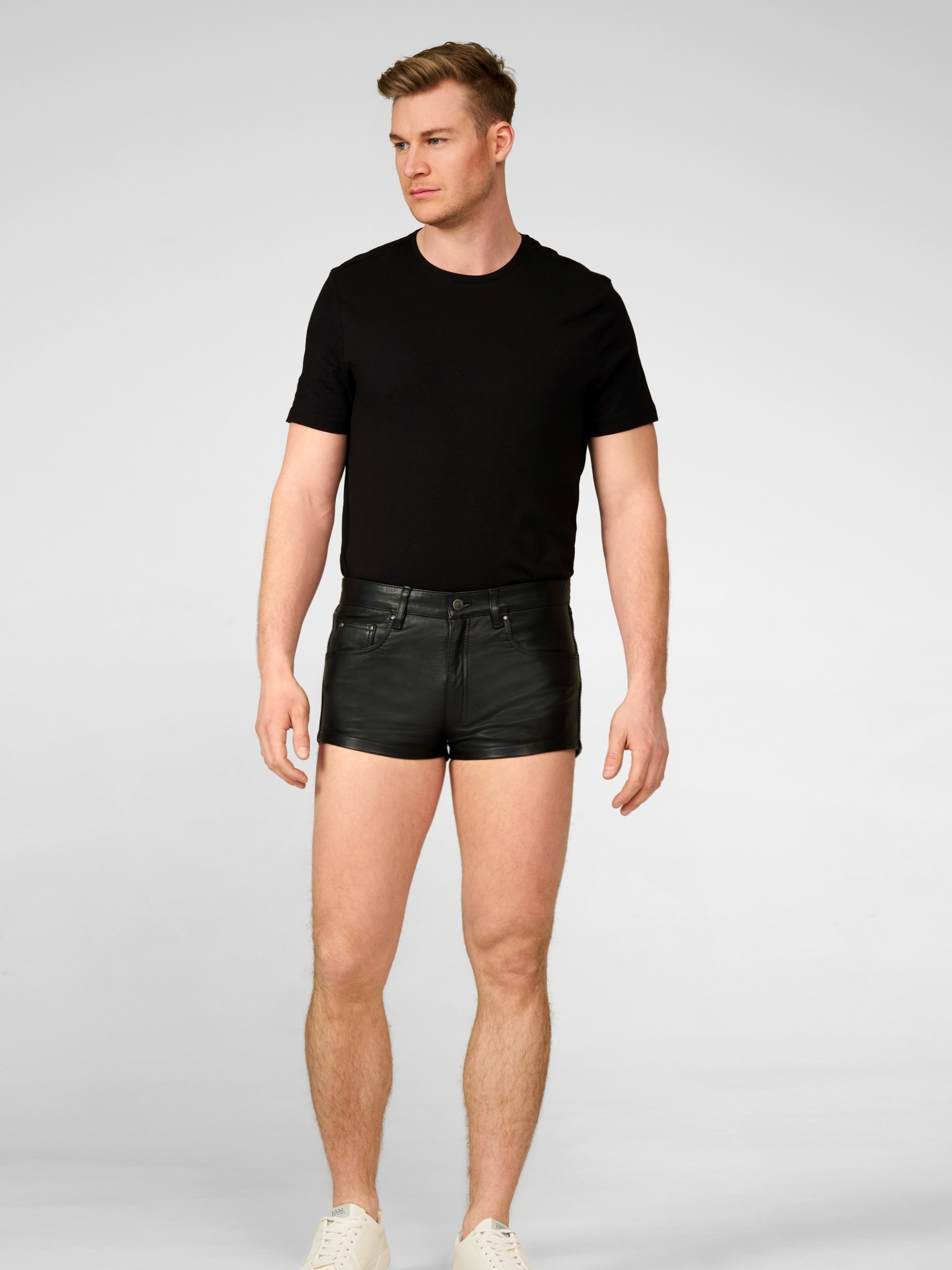 RICANO Shorts »Lederhose Shorts«  Handgefertigt aus echtem Leder