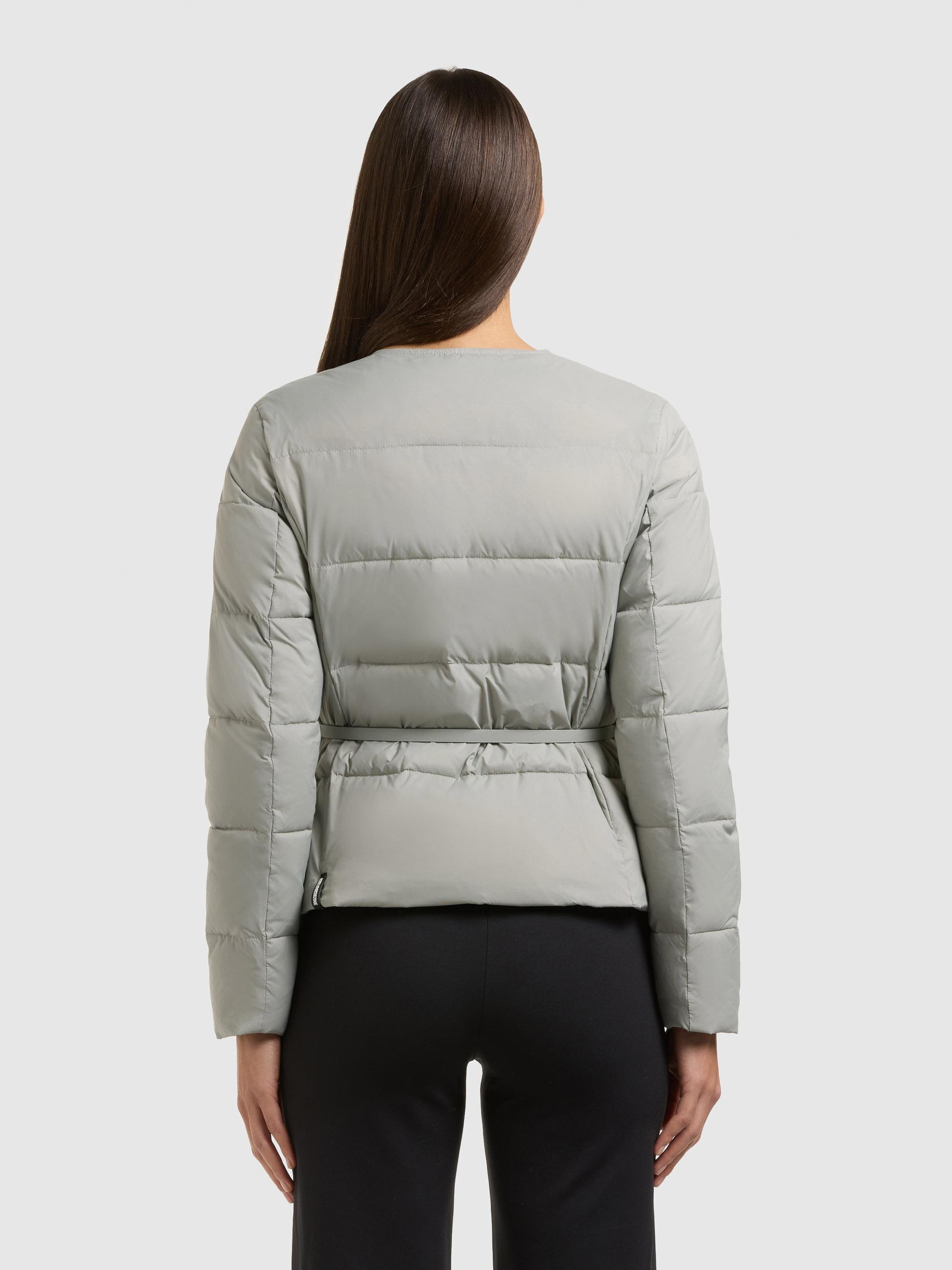 khujo Steppjacke »Steppjacke Cinnia« ohne Kapuze Elegante Damen Übergangsjacke mit Taillengürtel