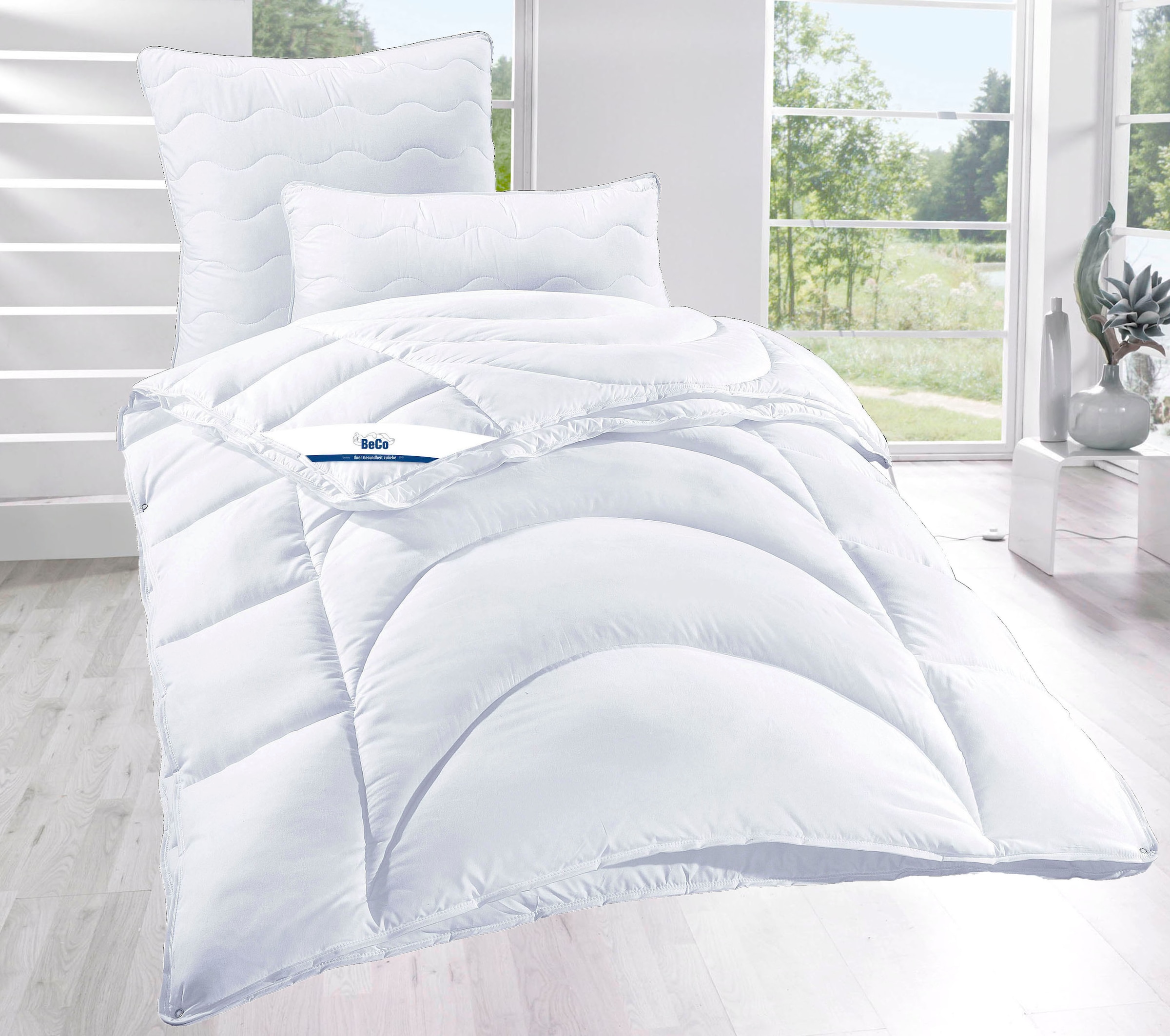 Beco Microfaserkissen »Medibett, Kopfkissen«, Füllung: Polyester, Bezug: Polyester oder Baumwolle, (1 St.), Kissen 40x80 cm, 80x80cm, Allergiker geeignet (Hausstauballergiker)