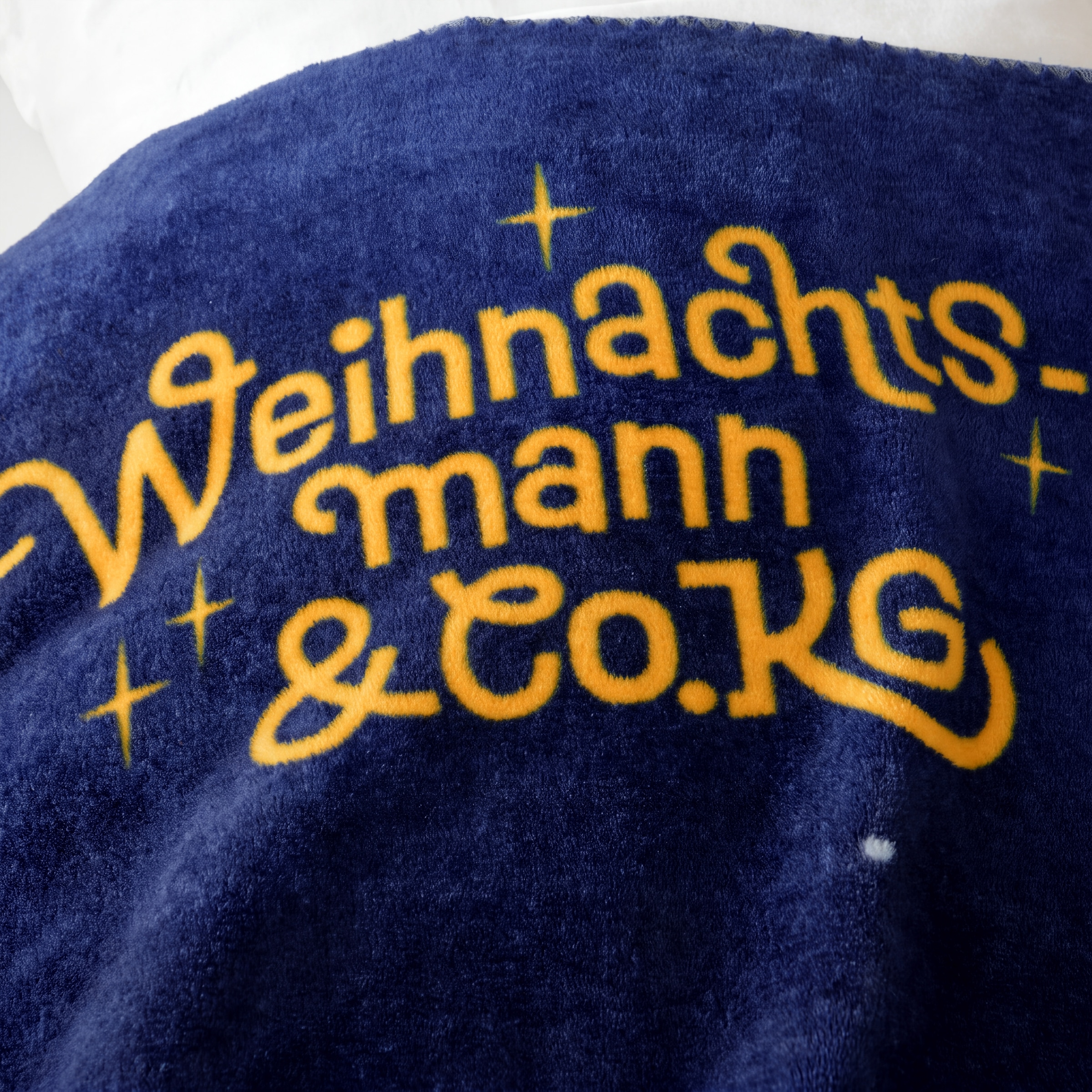   Wohndecke »Weihnachtsmann & Co.KG« Perfekt zum Kuscheln – zuhause und unterwegs