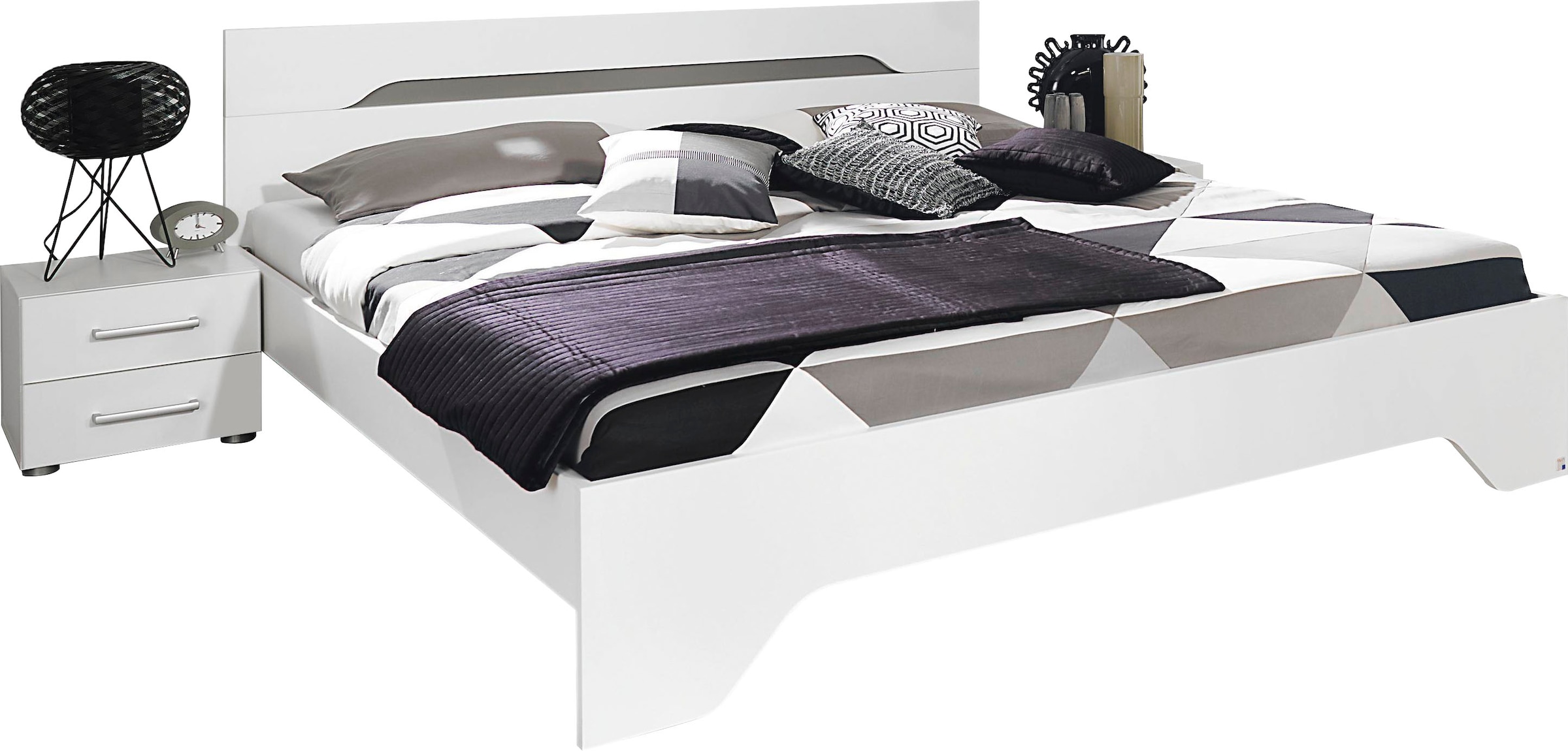 rauch Schlafzimmer-Set »Rubi«, (Set, 4 St.), mit Schrank, Bett 180x200 cm  und 2 Nachttischen auf Rechnung kaufen