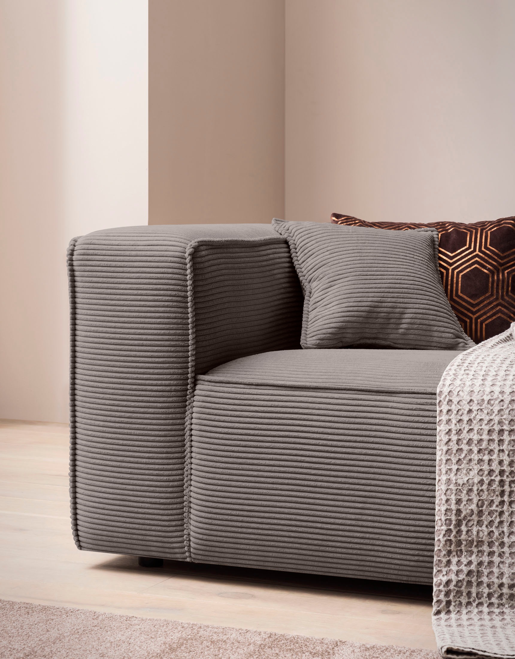 LeGer Home by Lena Gercke 3-Sitzer »PIARA XXL, Sofa mit Kedernaht in Cord, Leinenoptik o. Strukturstoff« schwarze Füße, bequemer Sitzkomfort, extra tiefe Sitzfläche