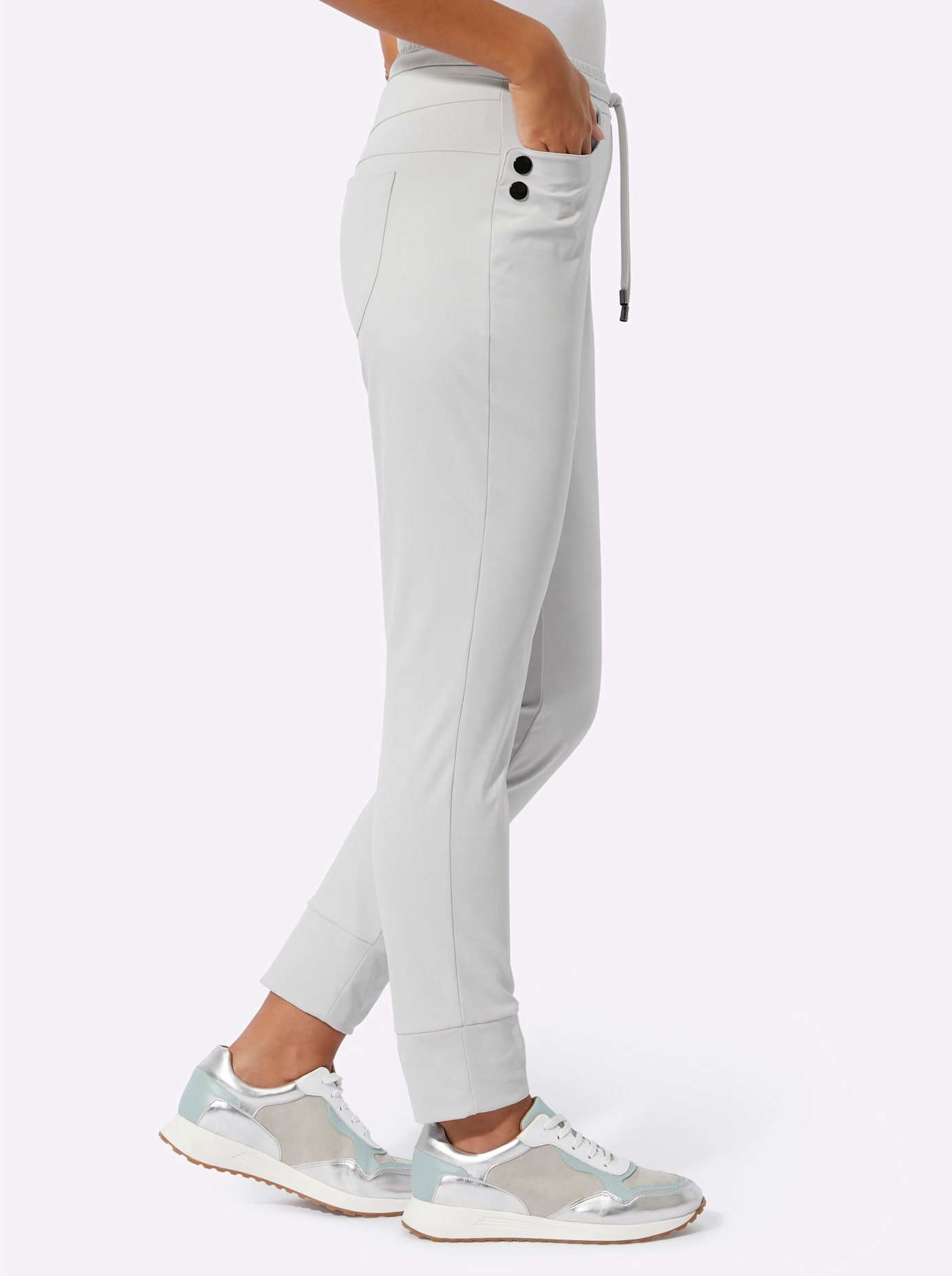 creation L Jogger Pants