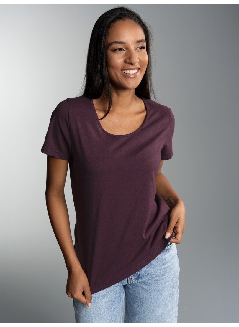 Trigema T-Shirt »TRIGEMA T-Shirt aus Biobaumwolle«, (1 tlg.)