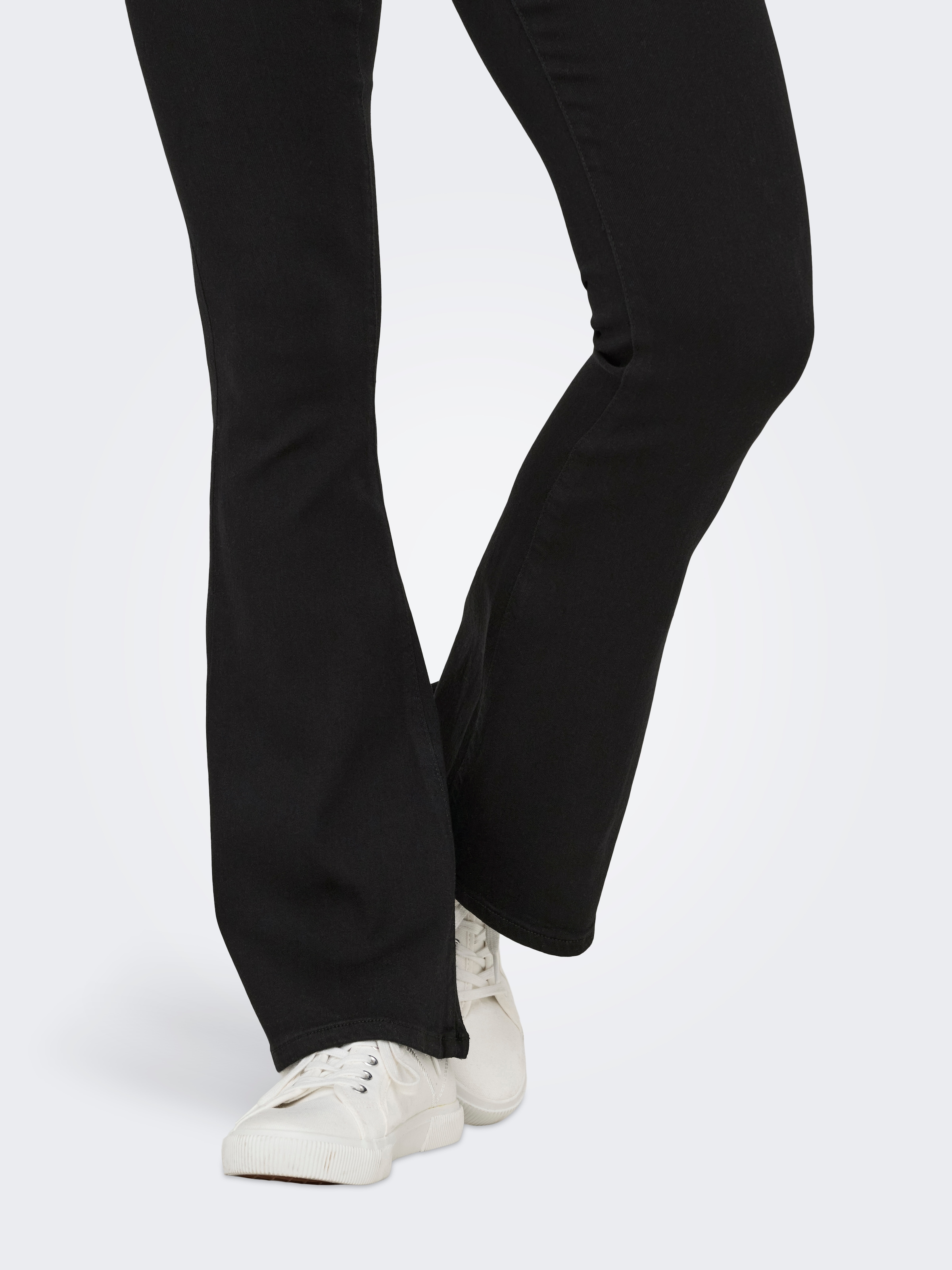 ONLY MATERNITY Push-up-Jeans »OLMRAIN LIFE REG PUSH UP FLARED NOOS«