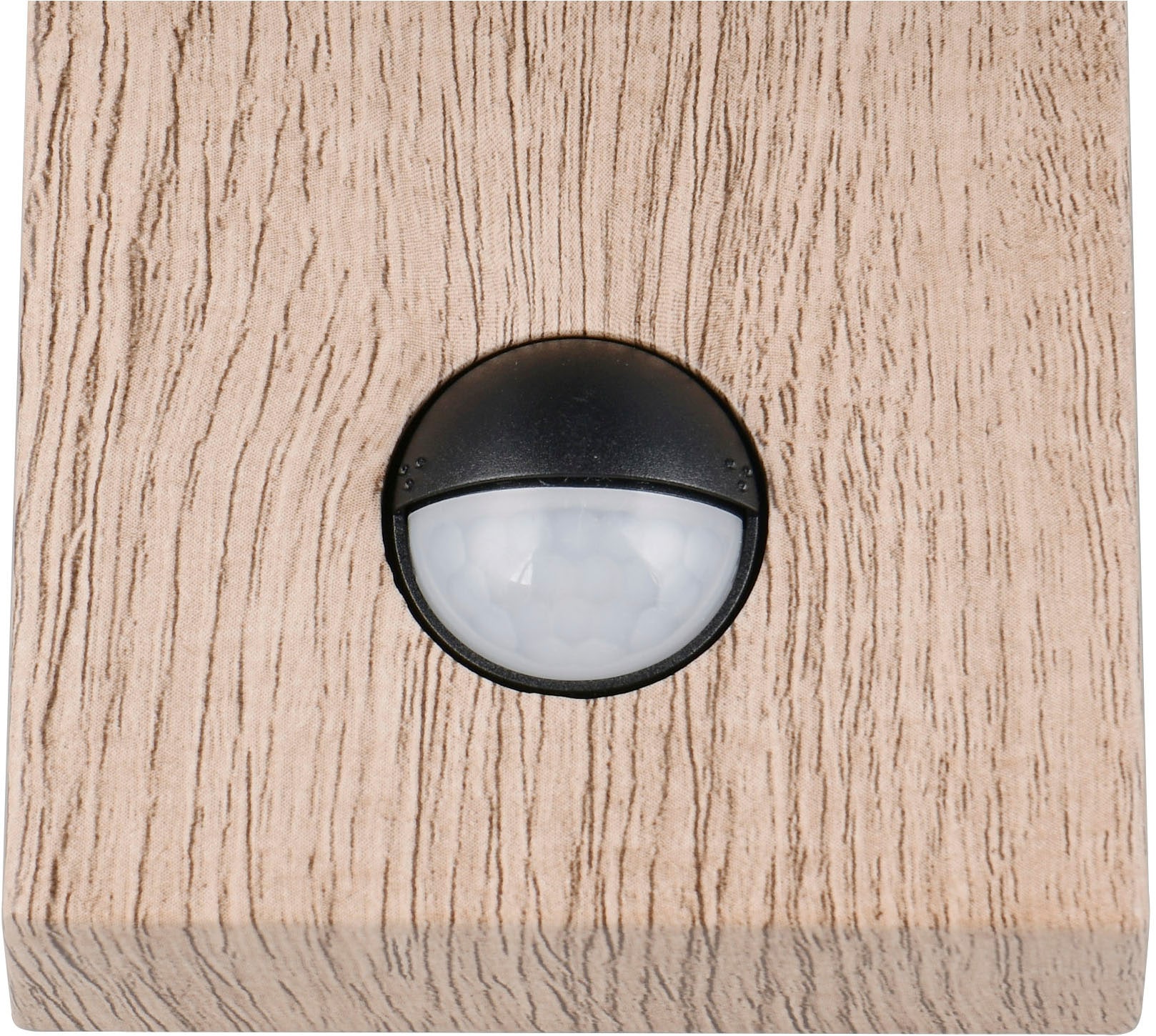 TRIO Leuchten Außen-Wandleuchte »SAMBESI, Laternen Optik Hauswand, exkl 1x E27 max 28W Bewegungsmelder« E27 1 Stk. warmweiß - kaltweiß Fassadenbeleuchtung aus Alu Druckguss, Rückenplatte Holz Nachbildung