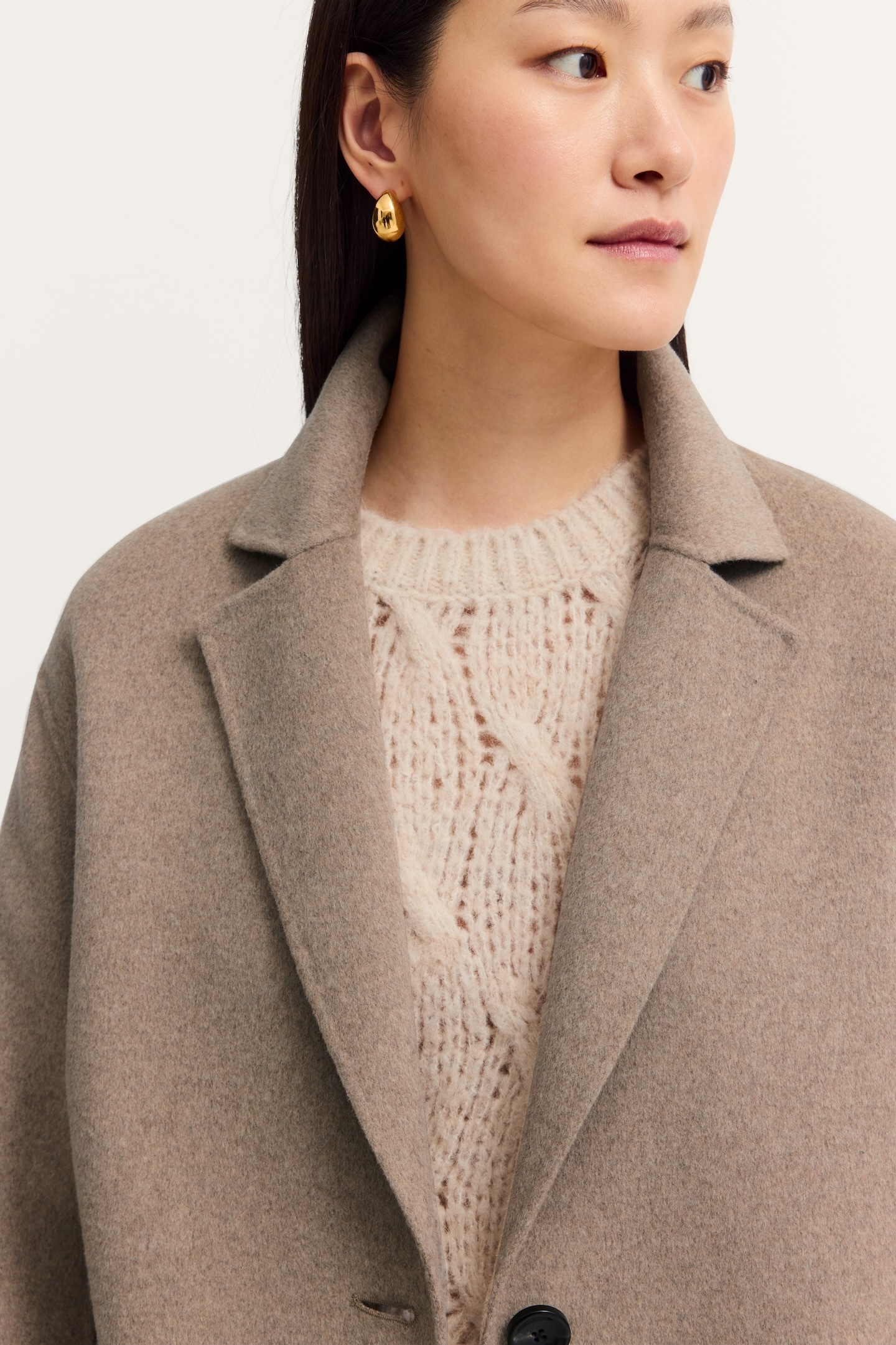 bugatti Kurzmantel »Loose Fit« mit Knopfleiste und aus weichem Woll-Mix